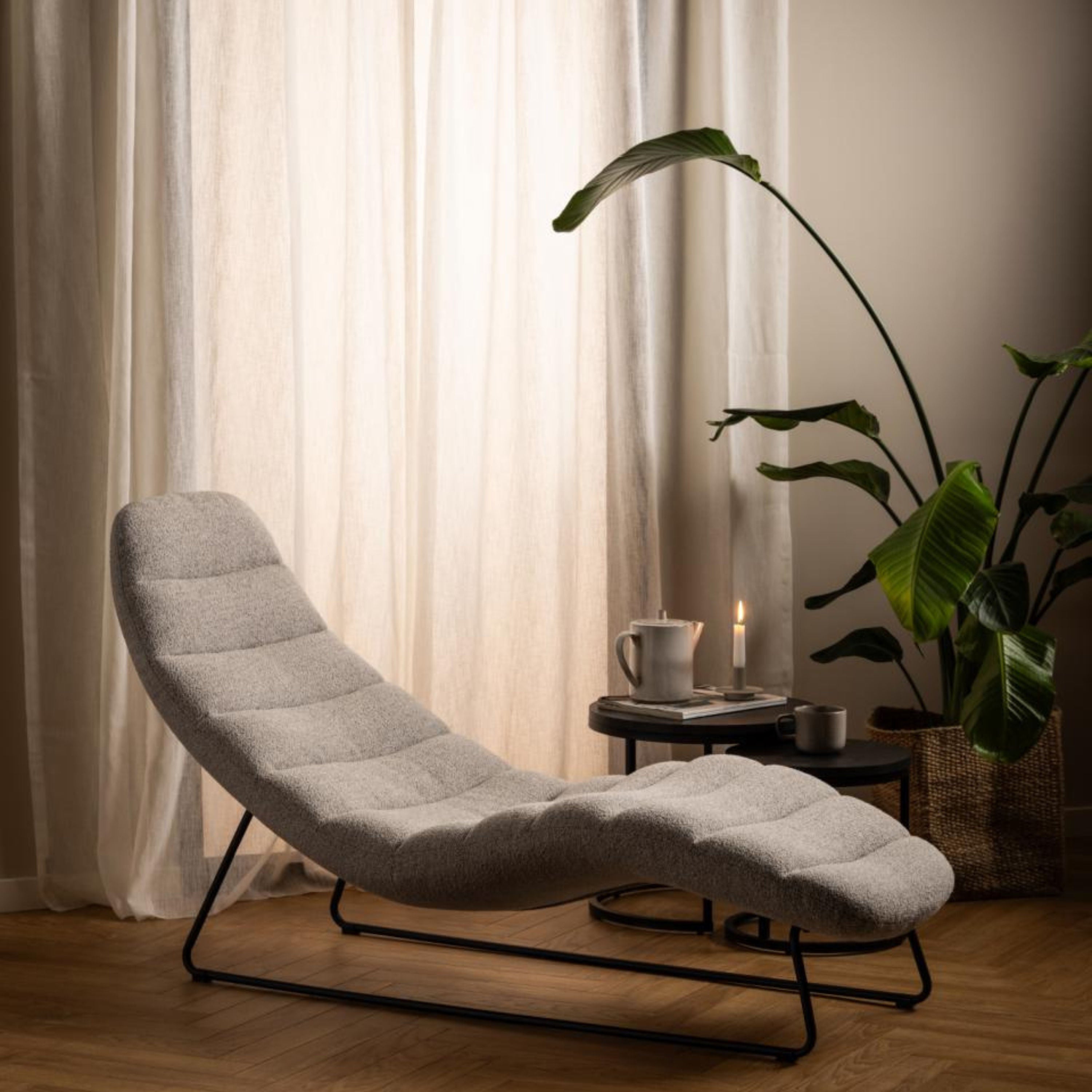 Chaplin Chaise Longue