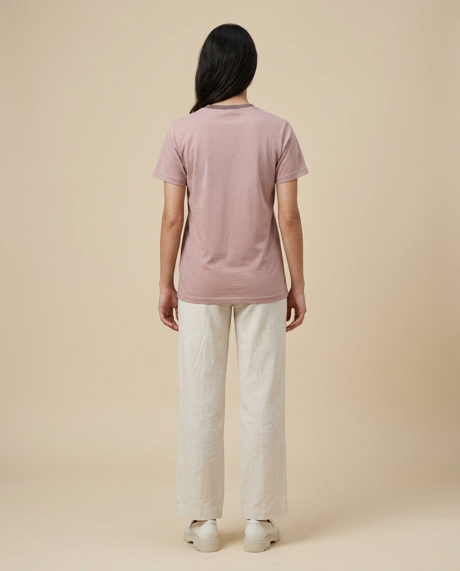 Okapi Pink "The okapi" T-Shirt