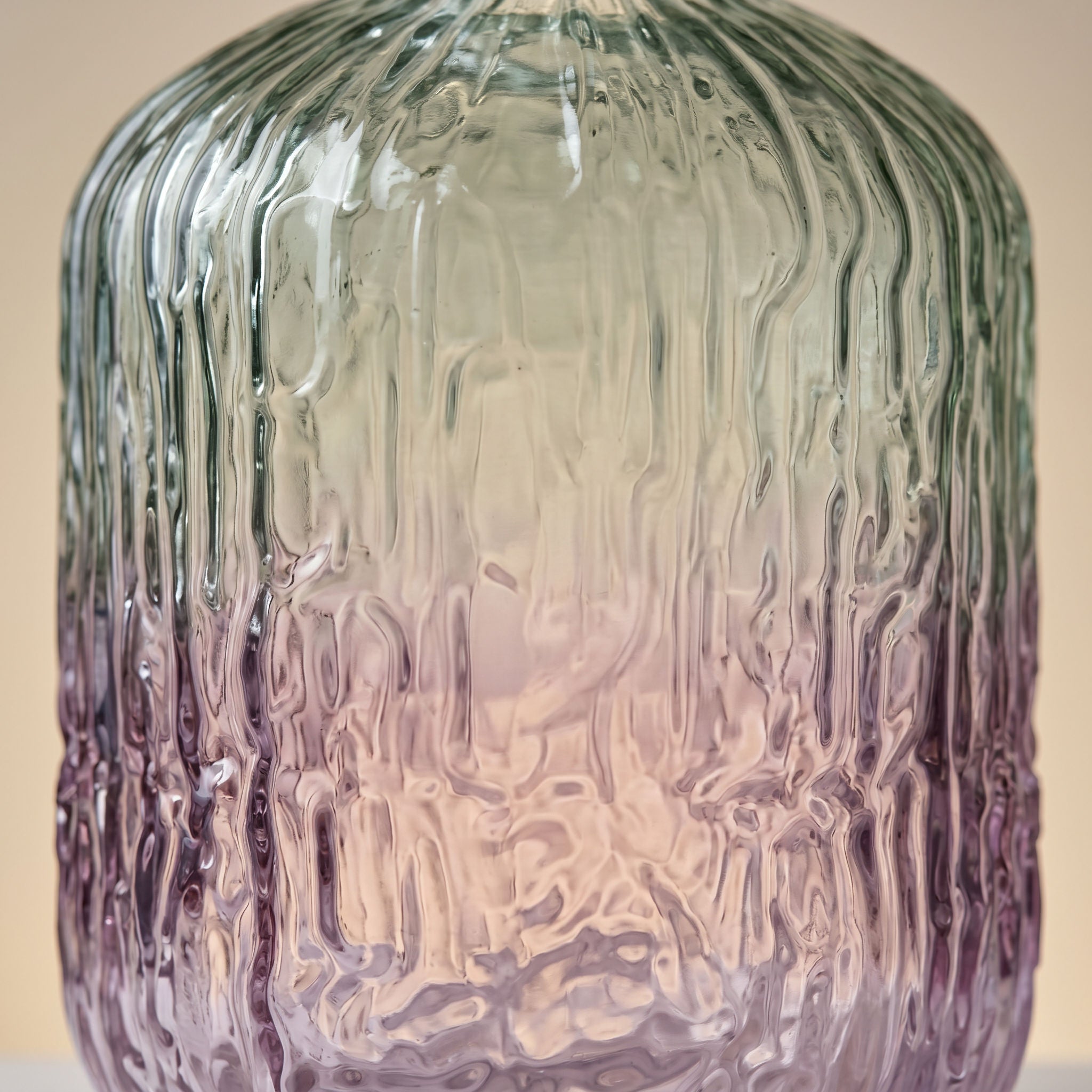 Tati deco Ombre ridged glass vase small