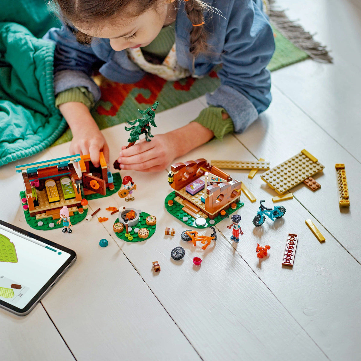 LEGO Friends-Adventure Camp Cozy Cabins