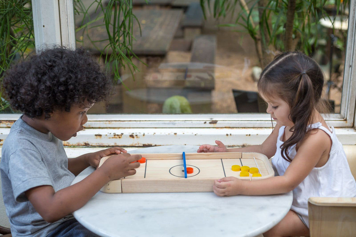 2-In-1 Shuffleboard-Game