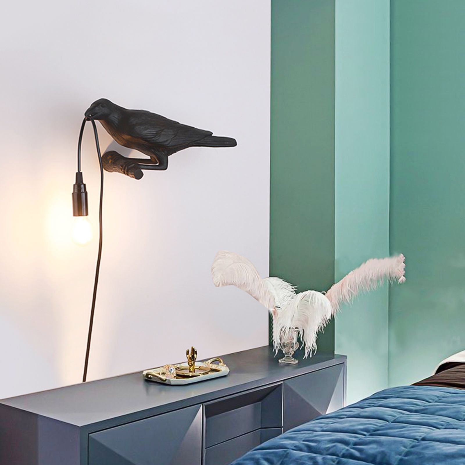 Bird Lamp Resin Crow LED Light Bedroom Wall Sconce Lamp Table Living Room Art Decoration