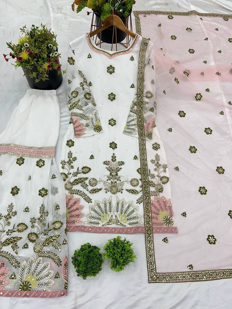 Fab Zone Heavy Embroidery Work With Dupatta And Top Plazzo Designer Party Wear Look
