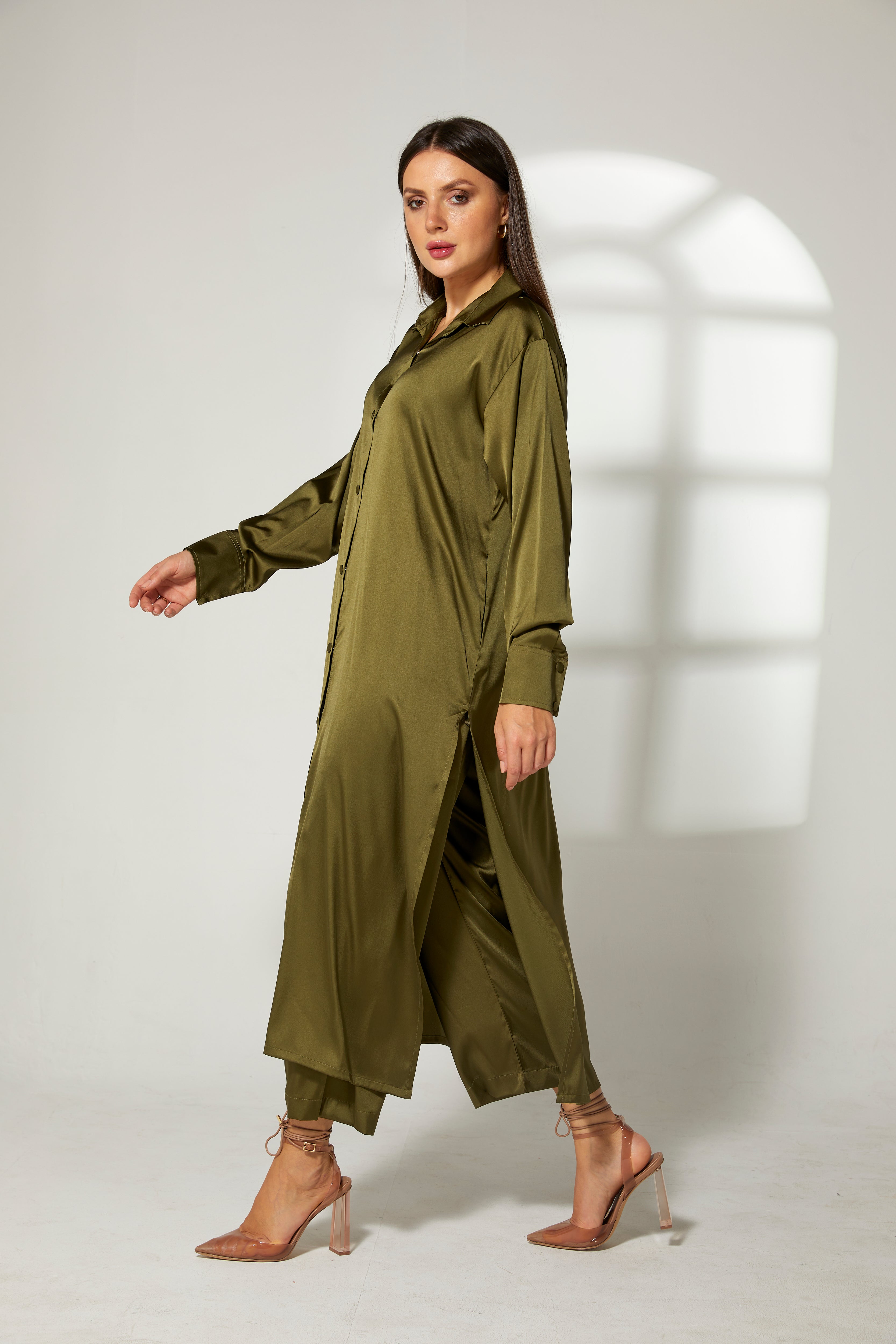 MOiSTREET Mustard Green Silk Fabric Top and Pants Set
