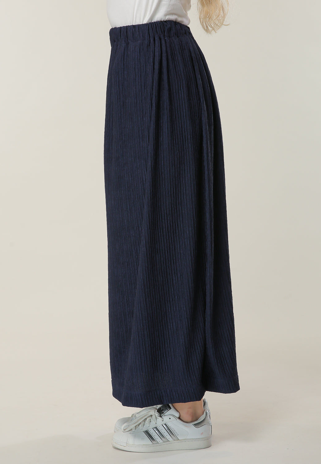 MOiSTREET Navy long Pleated Skirt