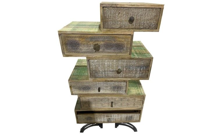 Krisna Zig Zag Accent Chest #KA2542