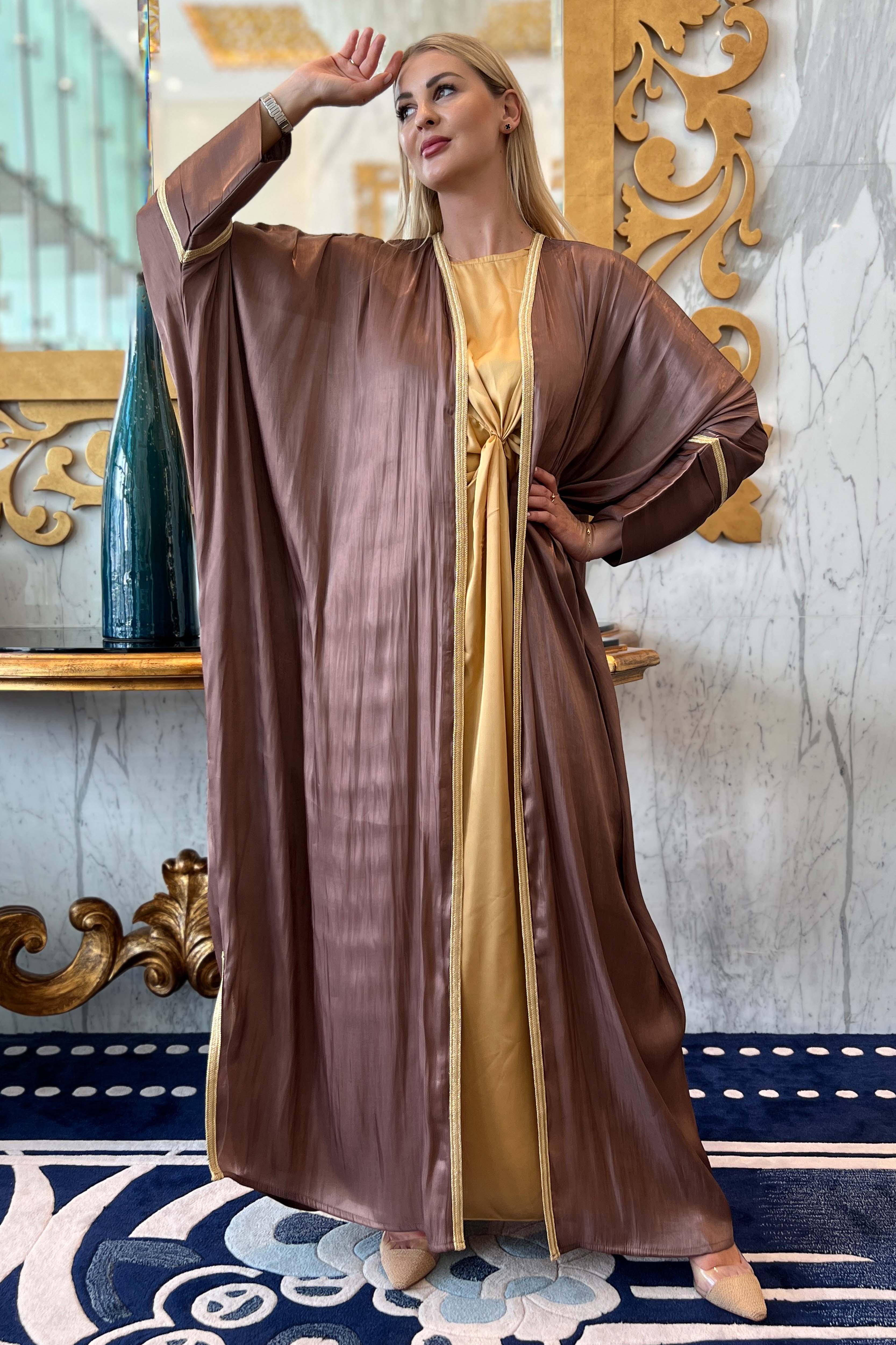 MOiSTREET Brown Rotana Shimmer Bhist Abaya Set