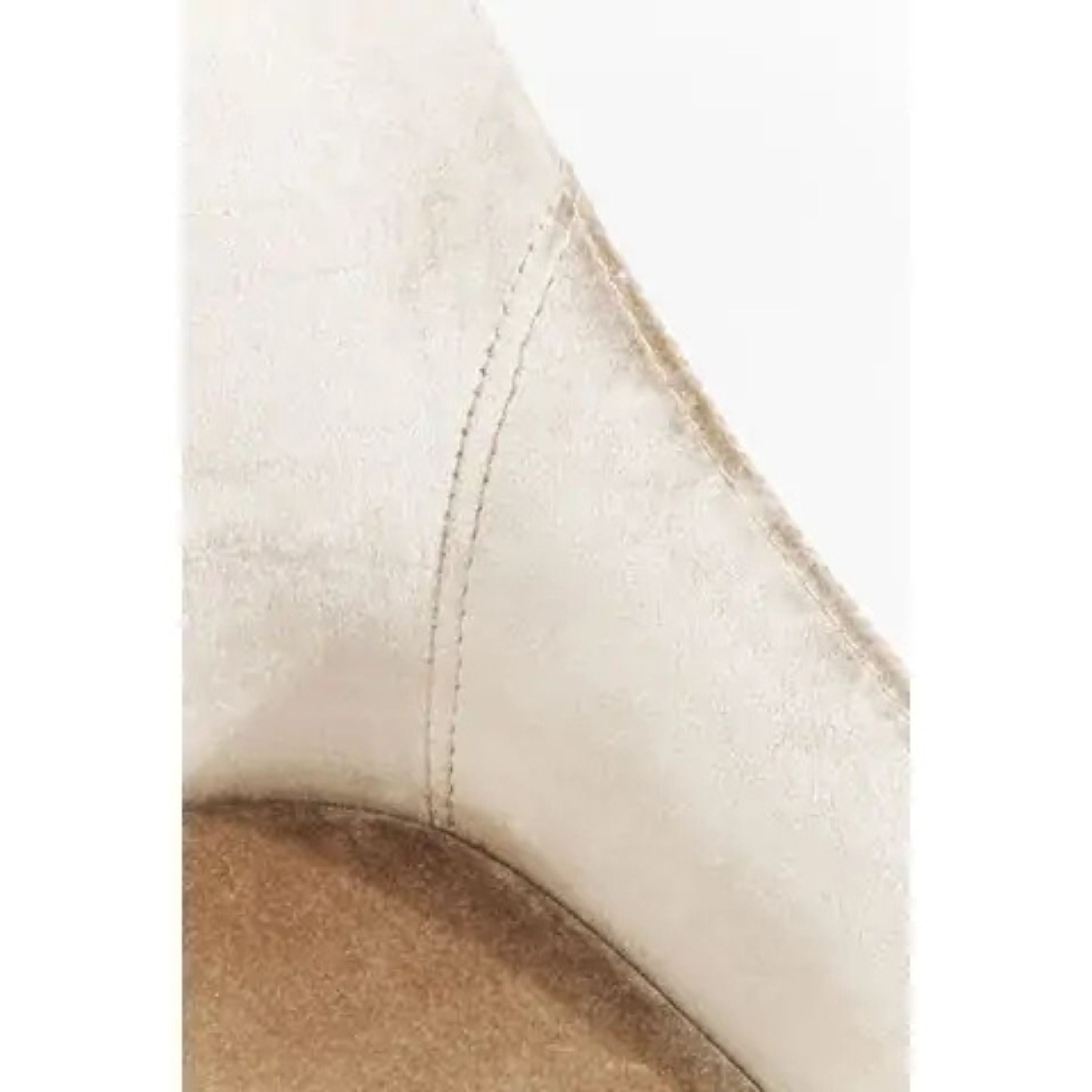 كرسي الجانب الشرقي