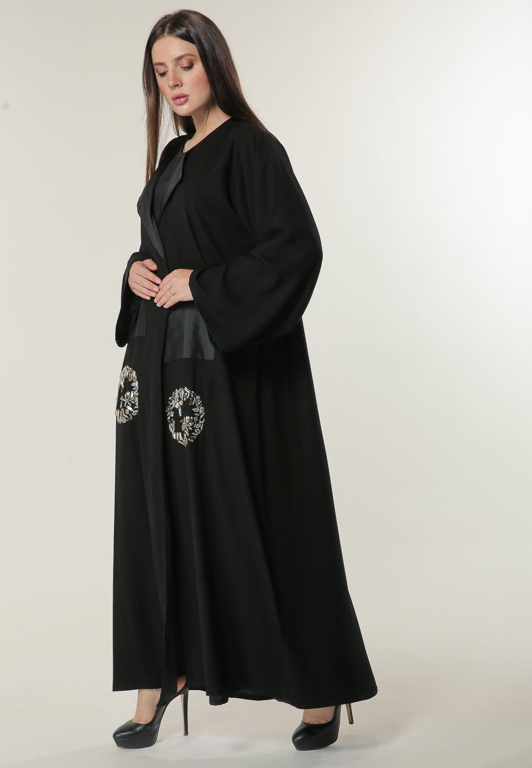 MOiSTREET Black Abaya with Abstract Beads and Thread work
