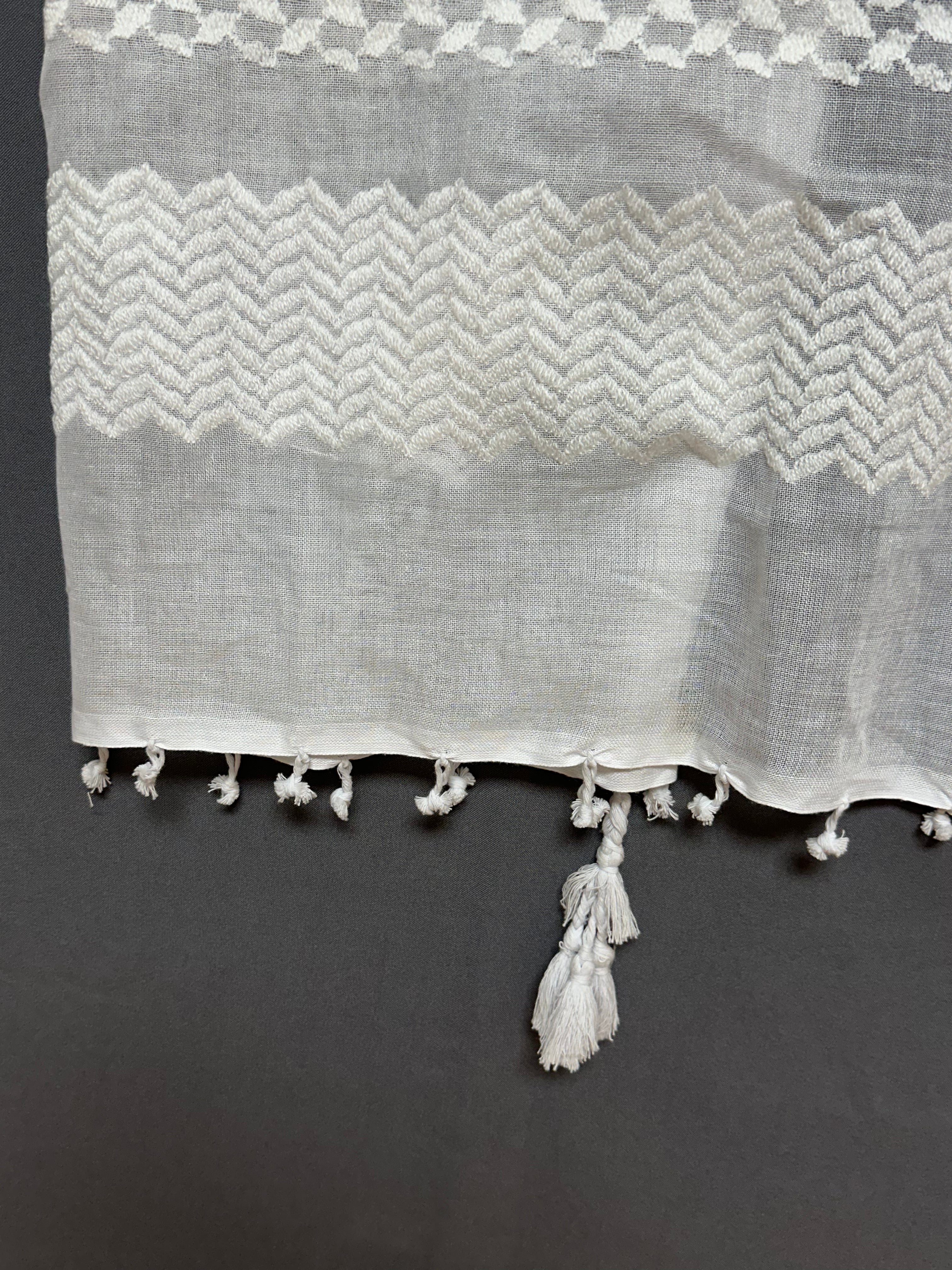 Tendresse Boutique White Knitted Abaya with Lebanon Design