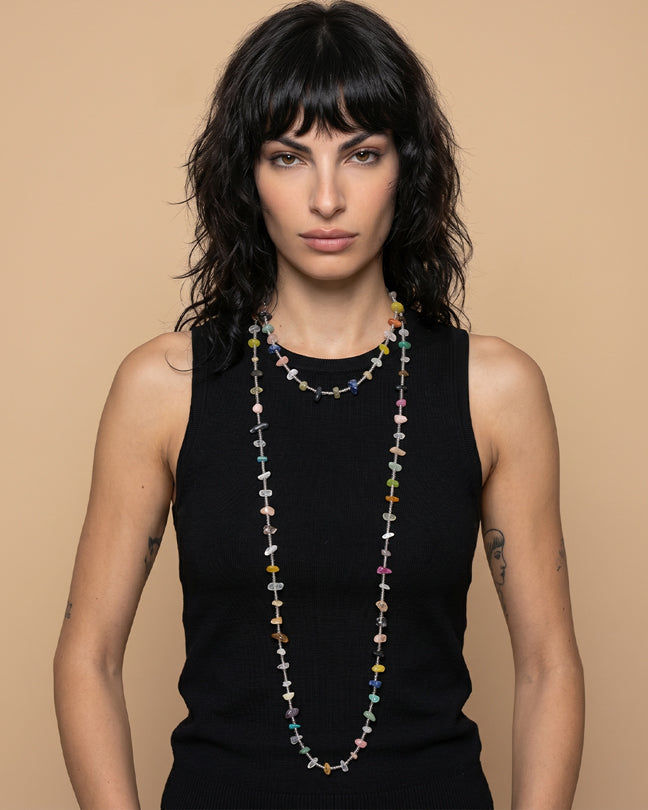 ZÉNA O Semi precious long necklace with black crystals