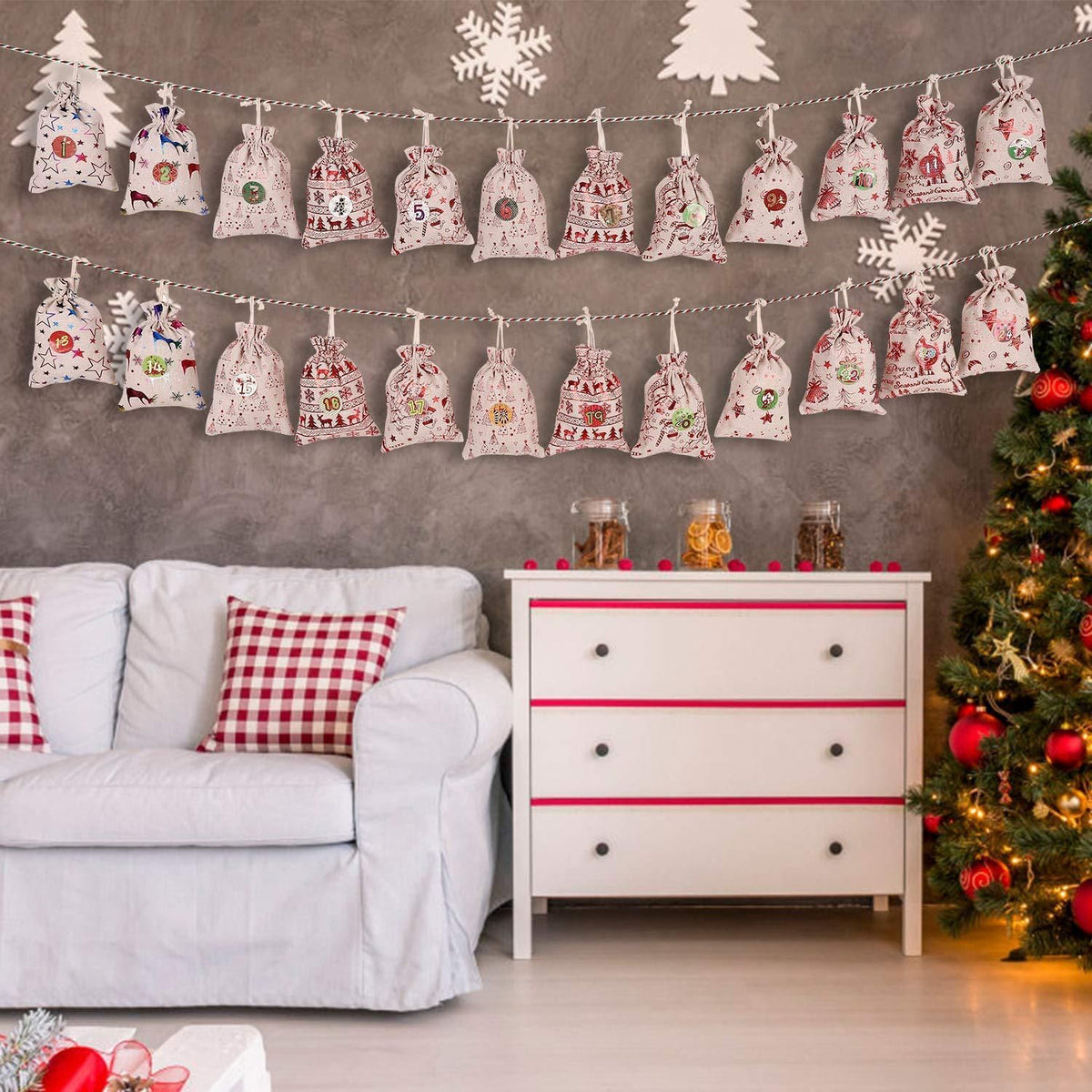 Christmas Advent Calendar Bags Set 24 Days Hanging Candy Gift Bag Xmas Countdown Decor