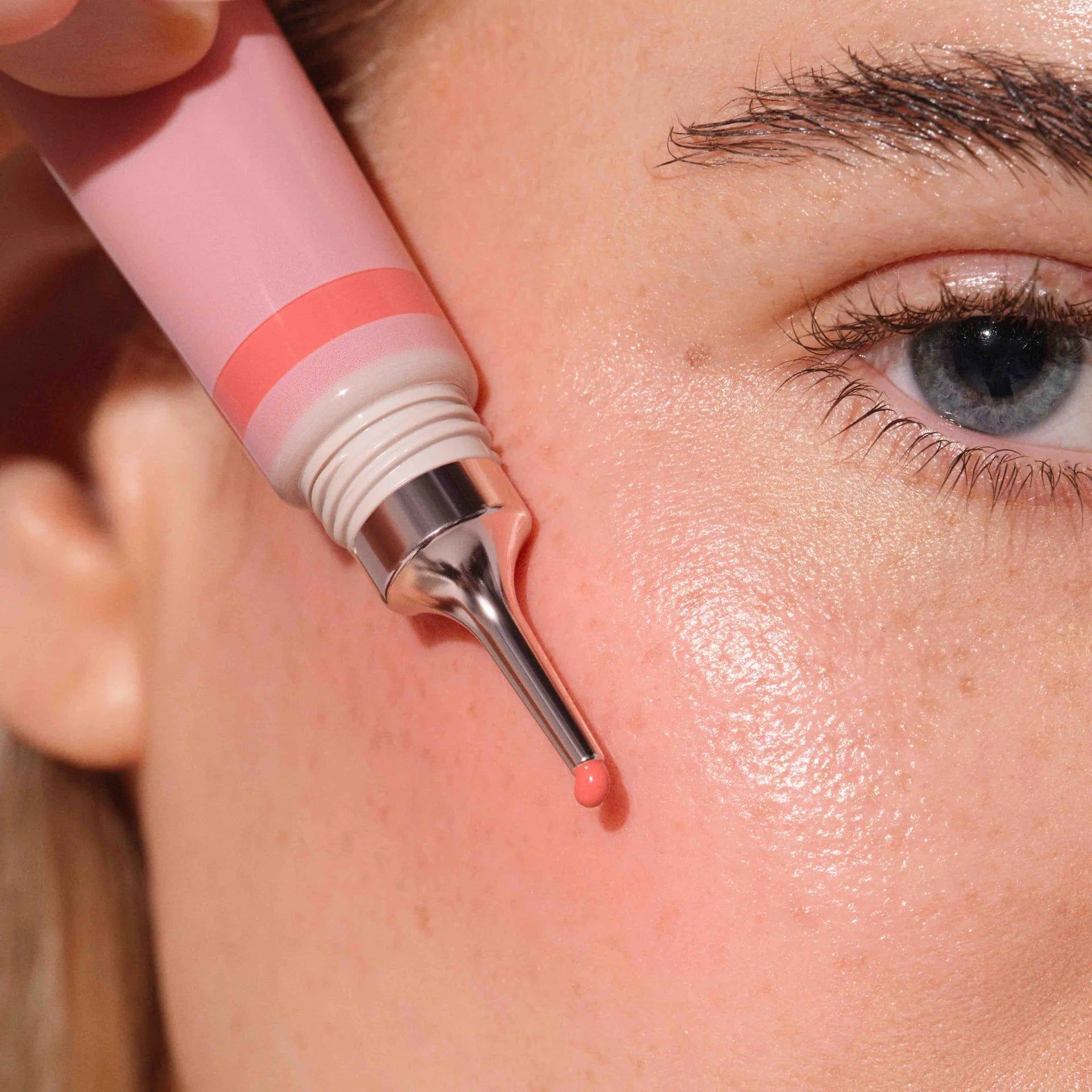 Blurring Serum Blush - Plum