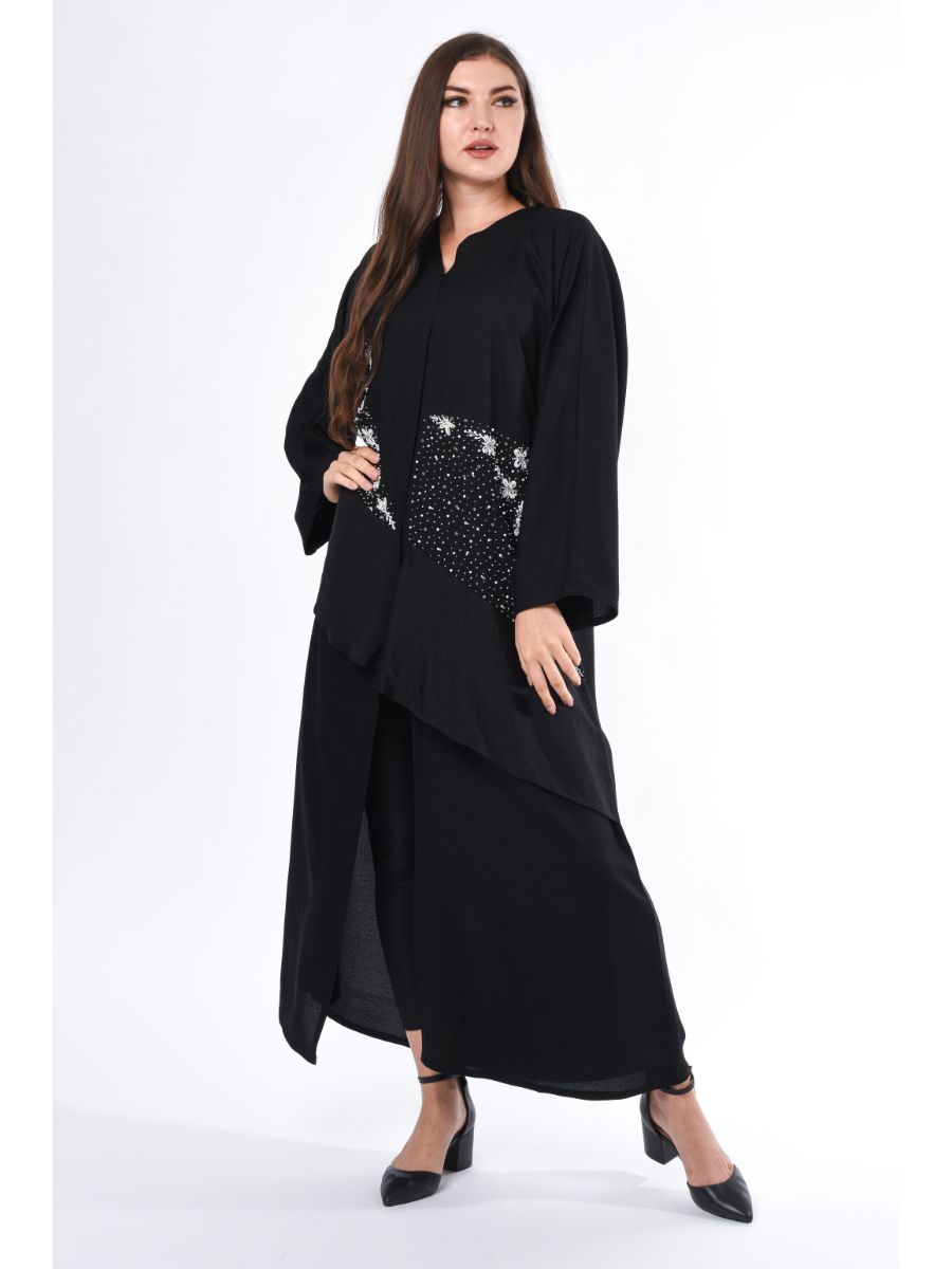 MOiSTREET Exotic Abaya with Hand Embroidery