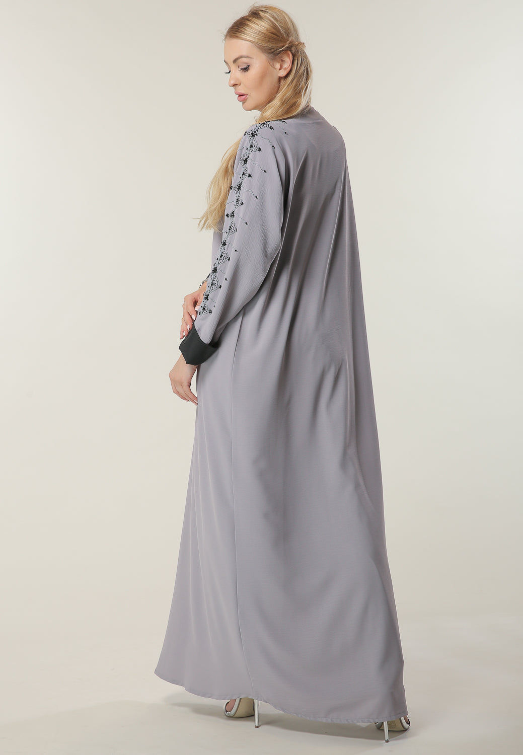 MOiSTREET Lavender abaya with Embellishment