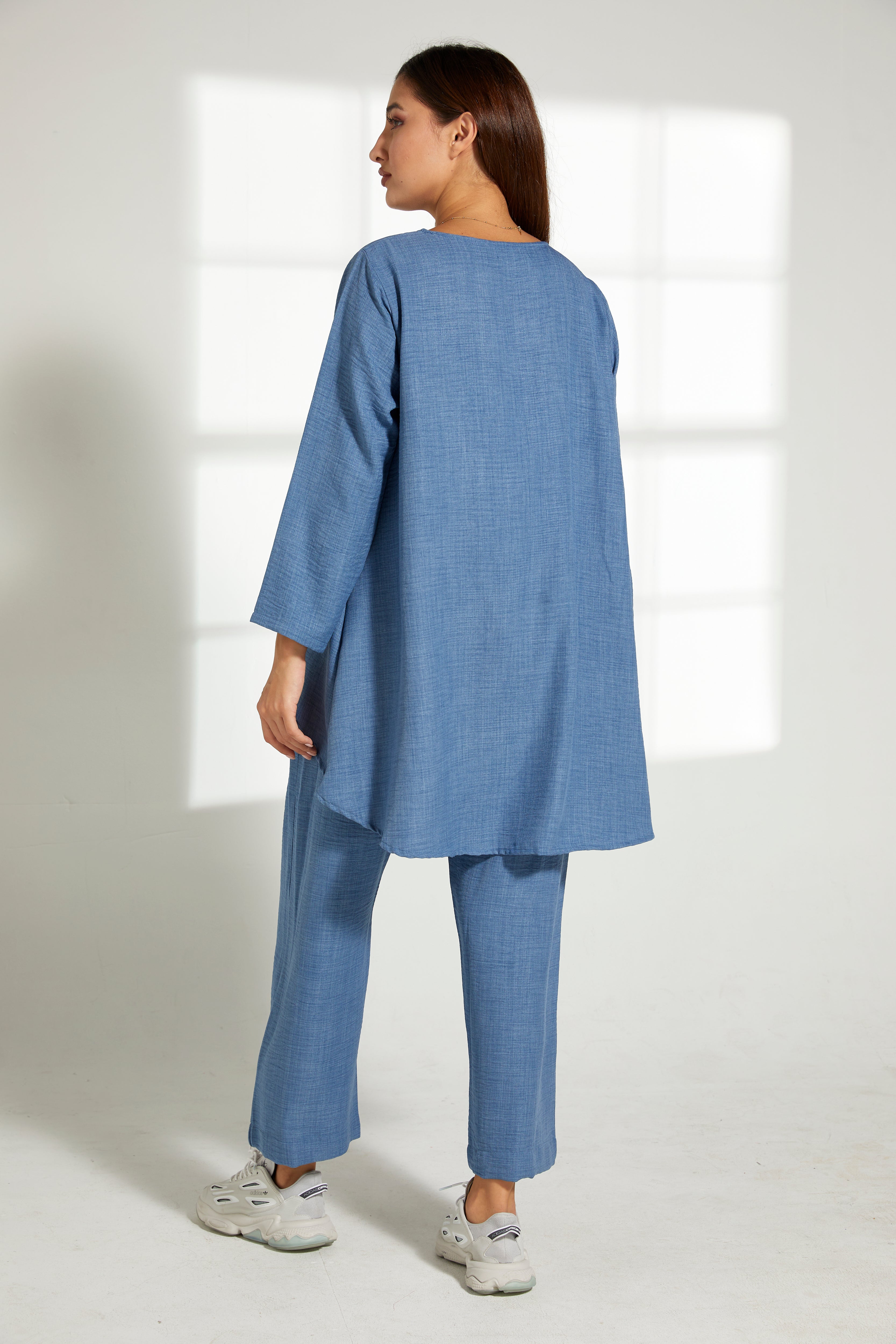 MOiSTREET Blue CEY Mélange Fabric Top And Pants Set