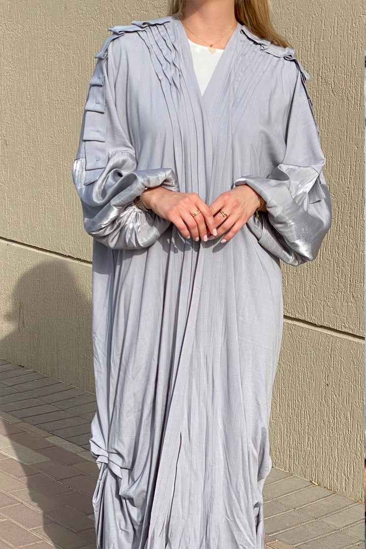 MOiSTREET Grey Harir Maqsood Casual Abaya