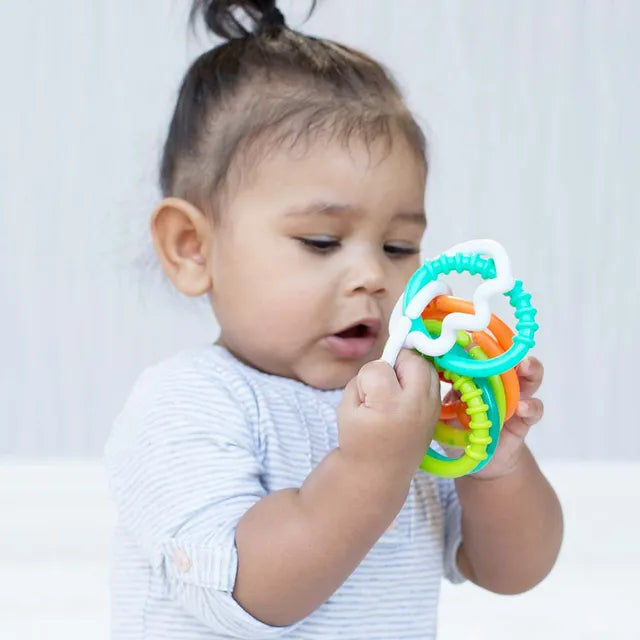 Infantino Textured Ring Links – Baby Sensory & Teething Toy Set | 0M+