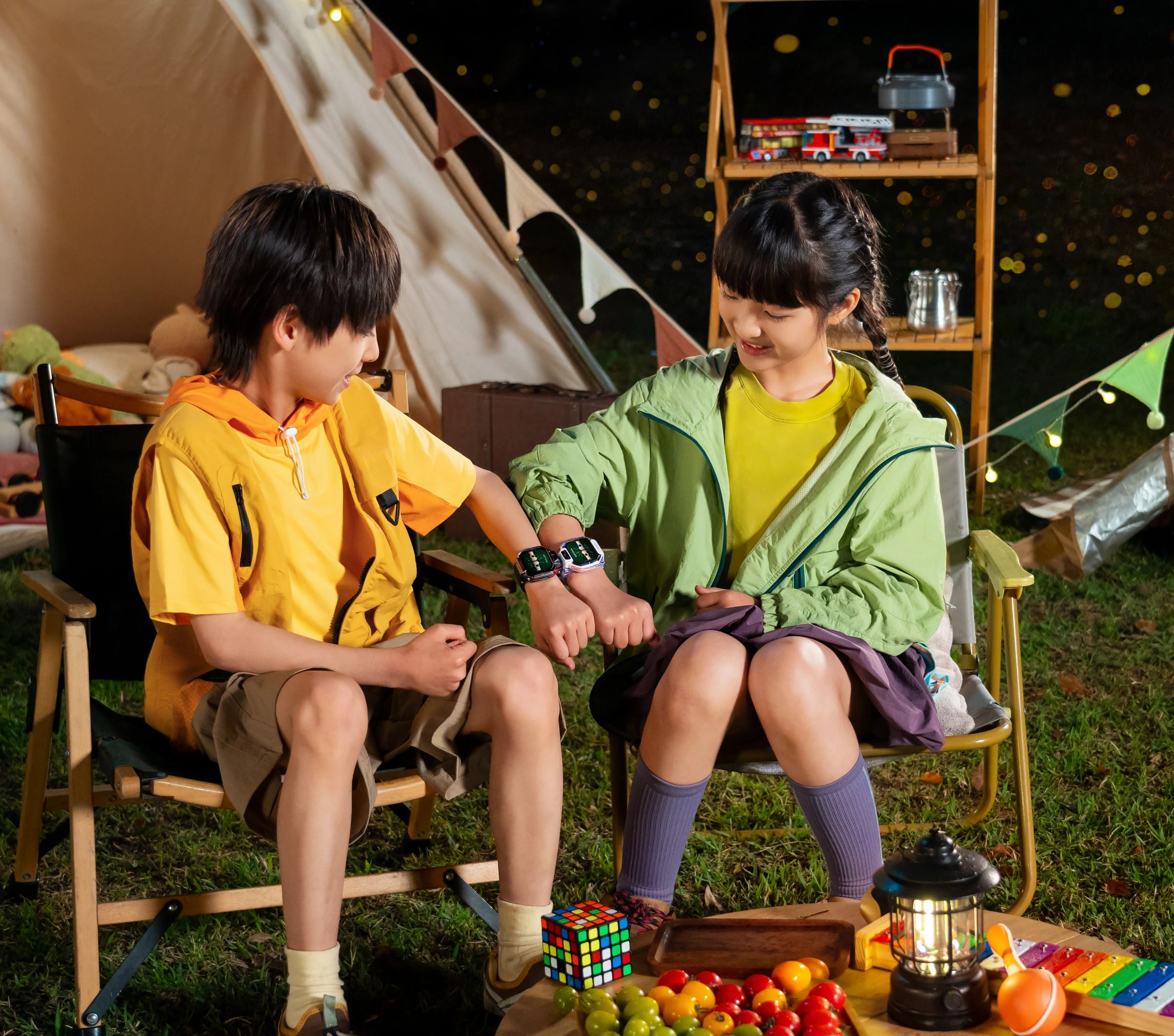 ساعة «Huawei Watch KIDS X1 Pro» الذكية - تصميم قابل للدوران بزاوية 360 درجة، تحديد دقيق للموقع، مكالمات فيديو عالية الدقة، كاميرات بدقة 5 ميجابكسل و13 ميجابكسل، سعة تخزين 64 جيجابايت