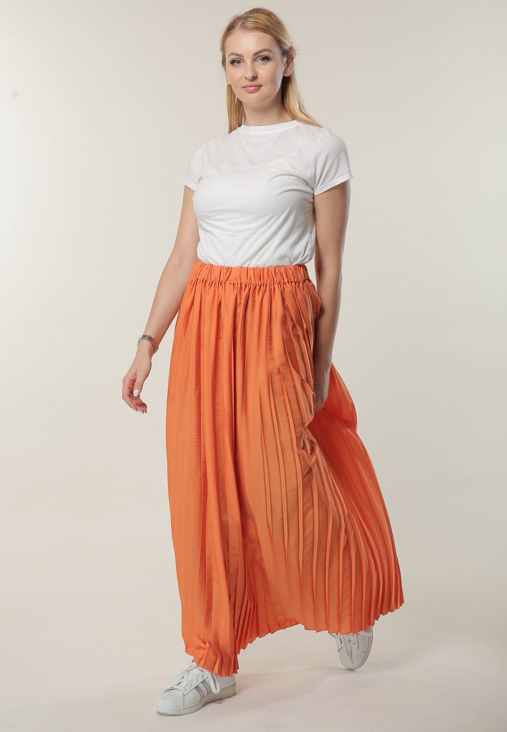 MOiSTREET Orange Pleated Skirt