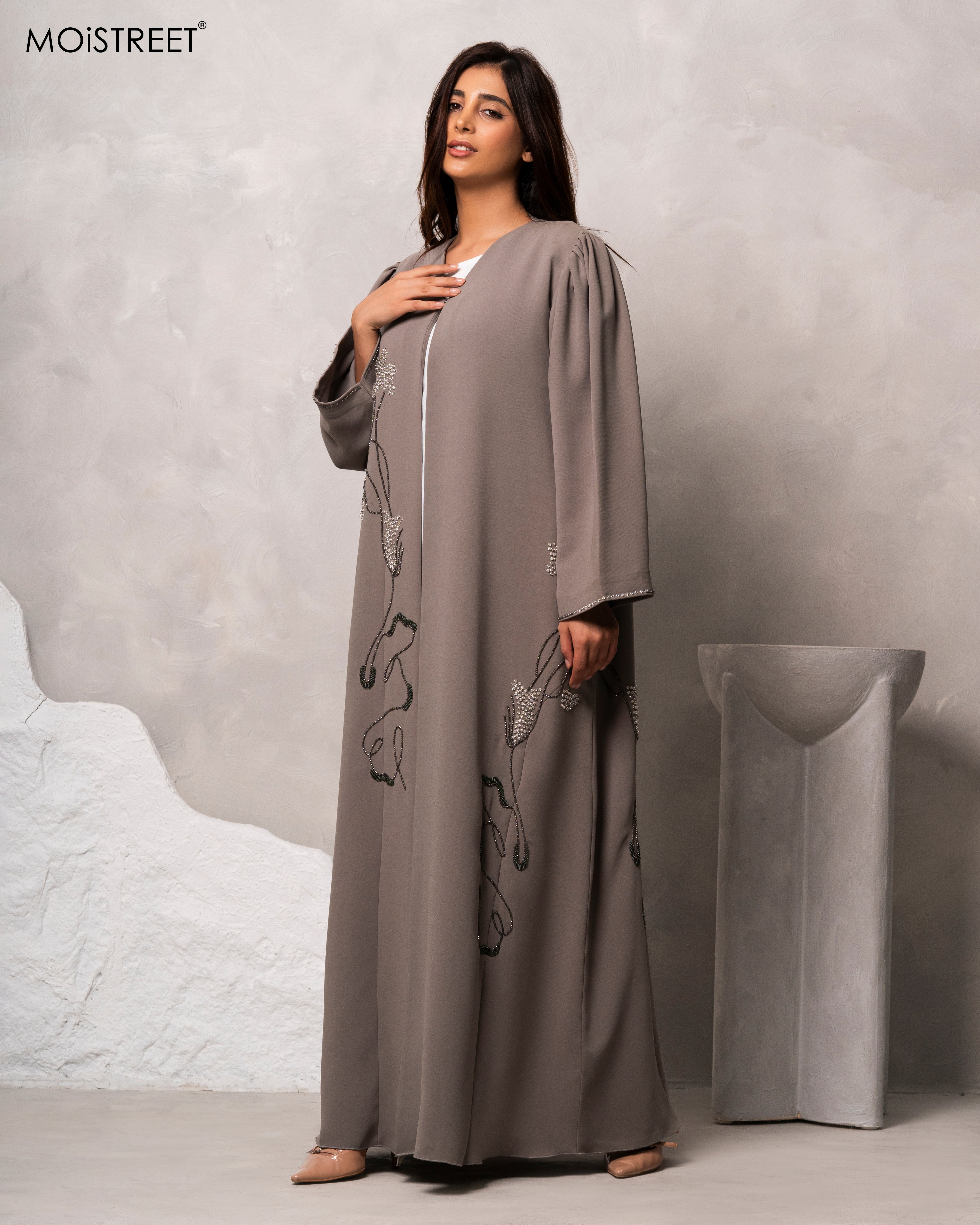 MOiSTREET Handmade Barbie Crepe Abaya