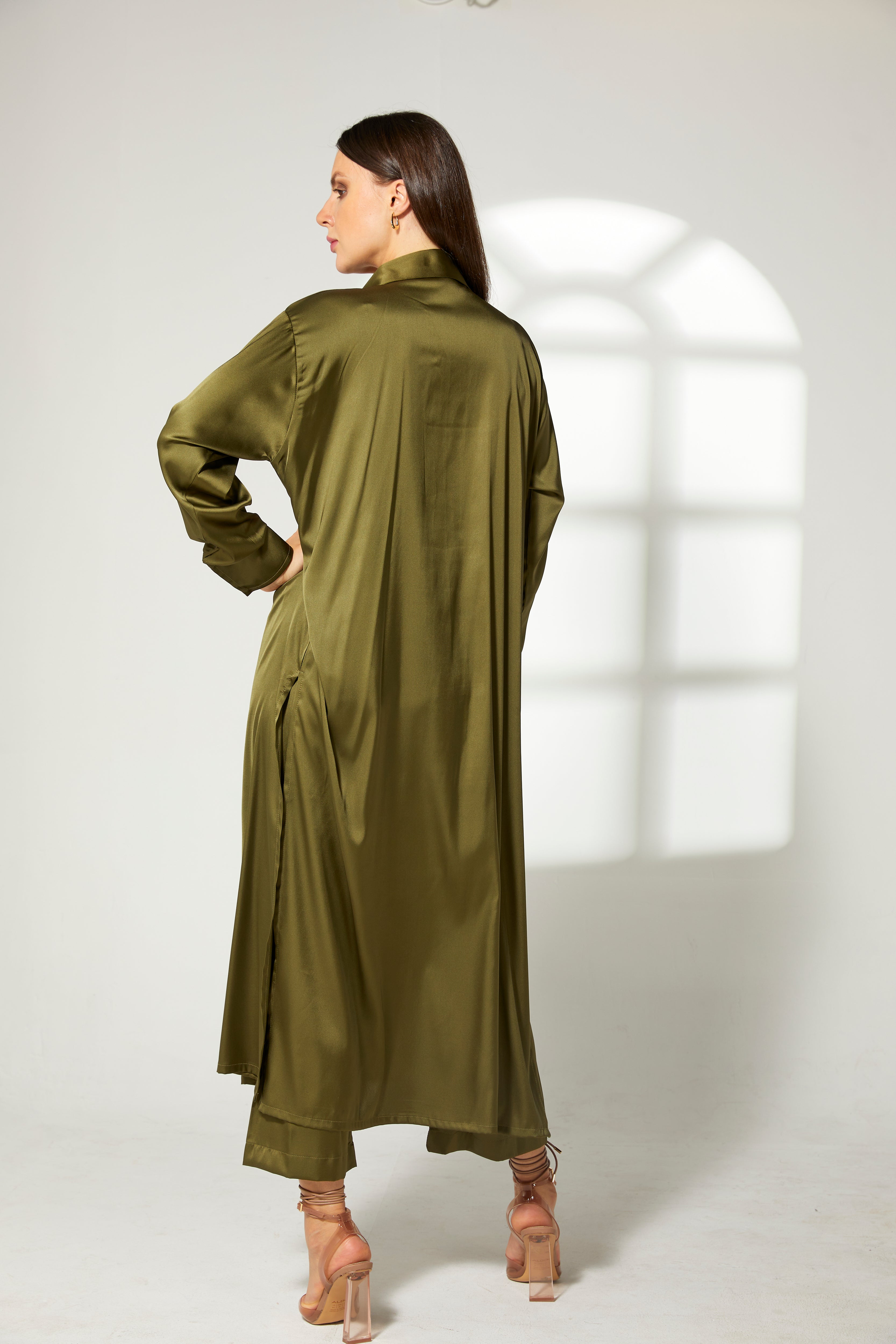 MOiSTREET Mustard Green Silk Fabric Top and Pants Set