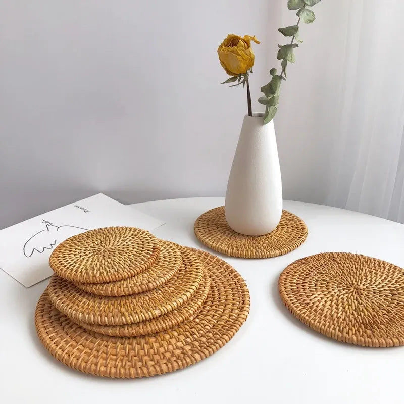 6 Pack Rattan Table Mats Round Placemat Coffee Cup Pad Handmade Woven Insulation Heat Coasters