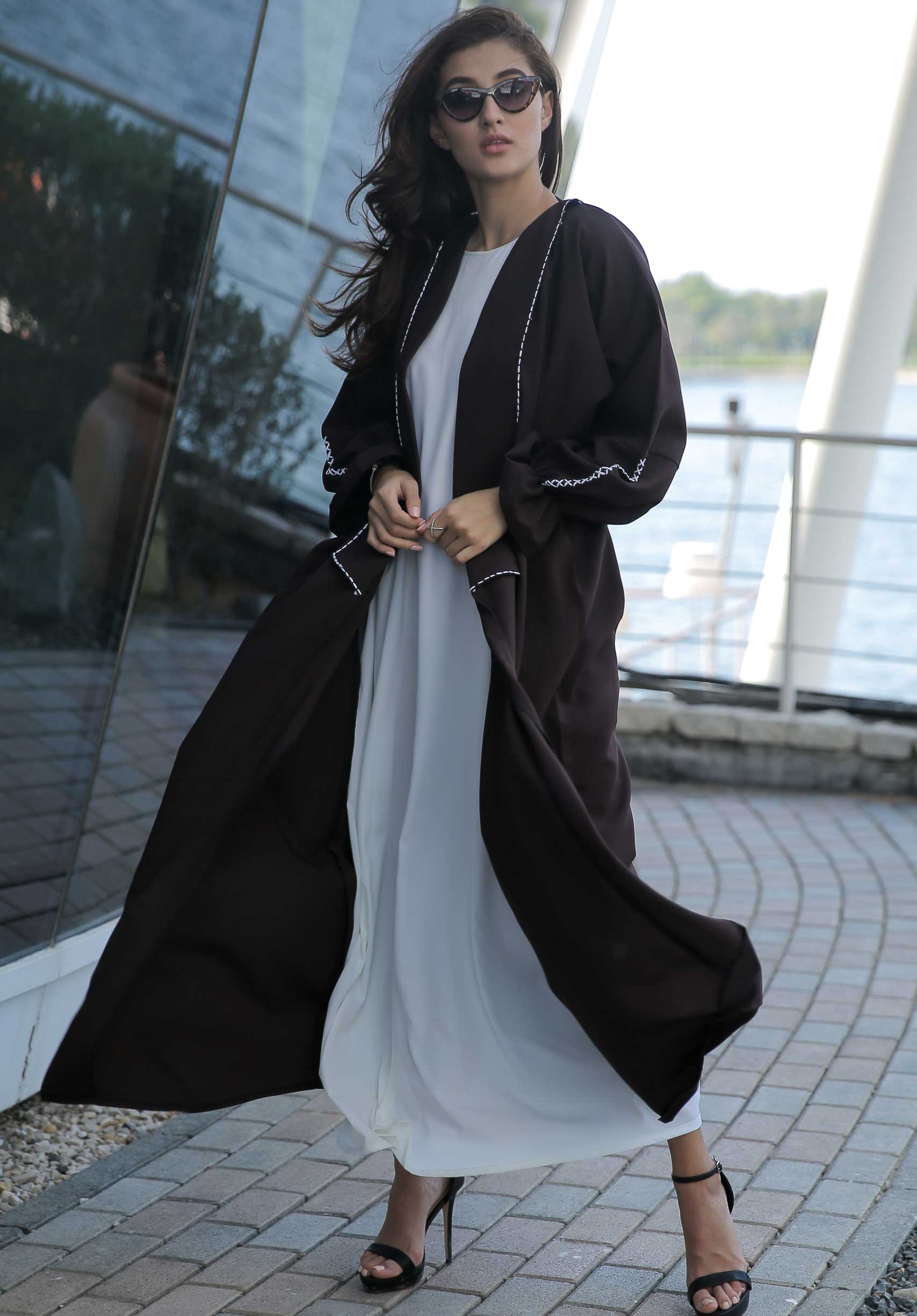 MOiSTREET Brown Abaya with Thread Weaving