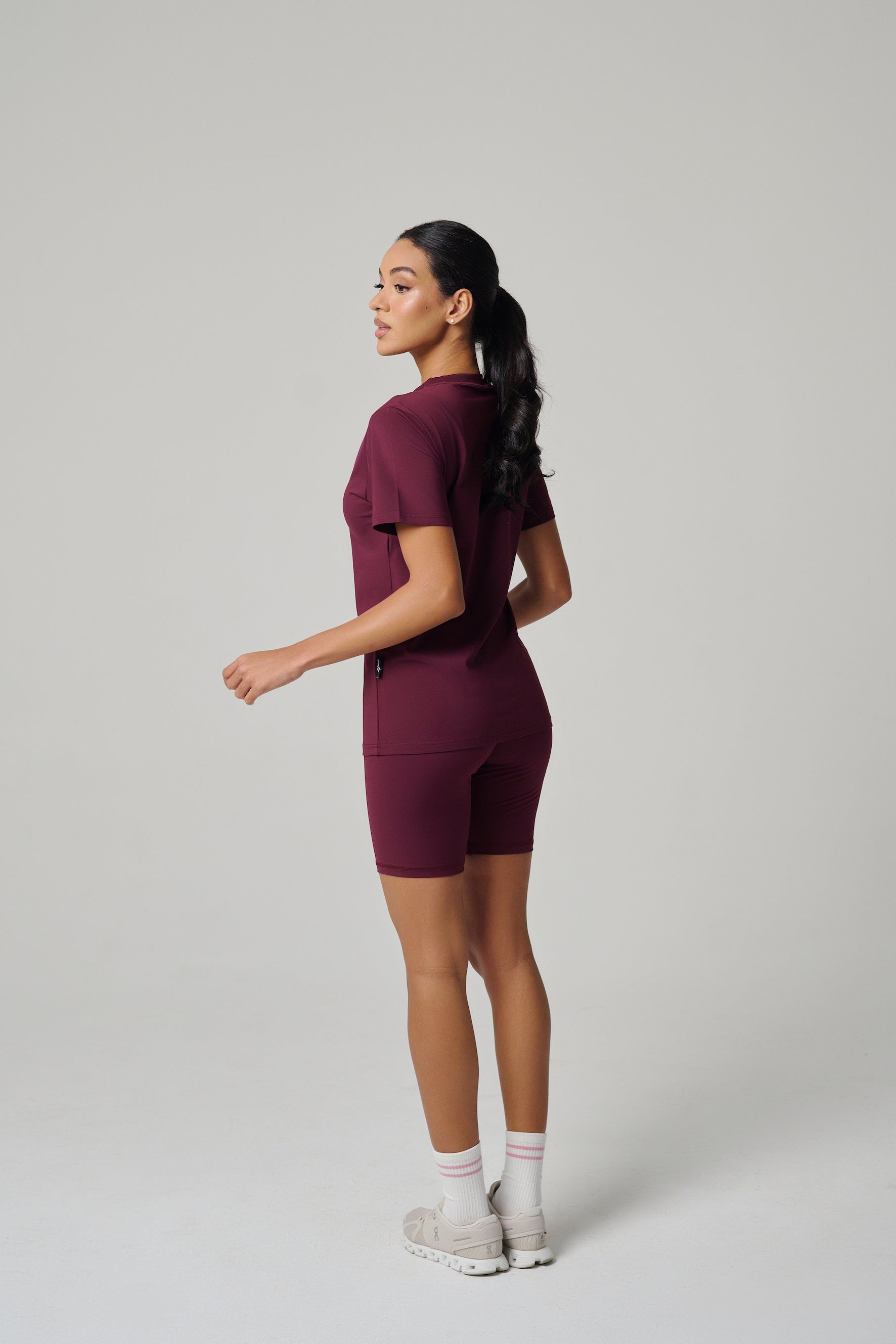 شورتات الدراجات النسائية الكلاسيكية من MULU - كستنائي