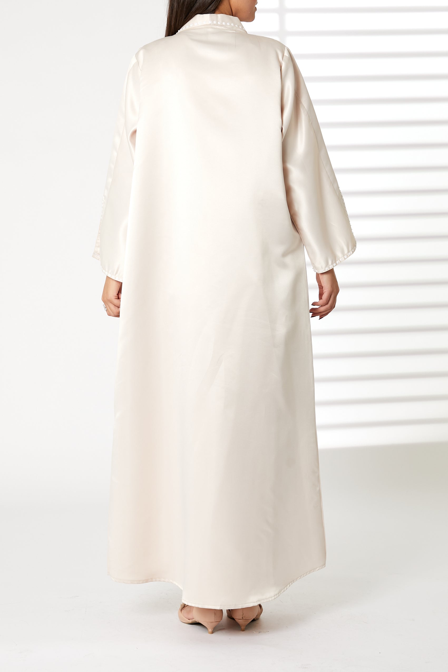MOiSTREET Pink Bridal Satin Snap-button Embellished Abaya