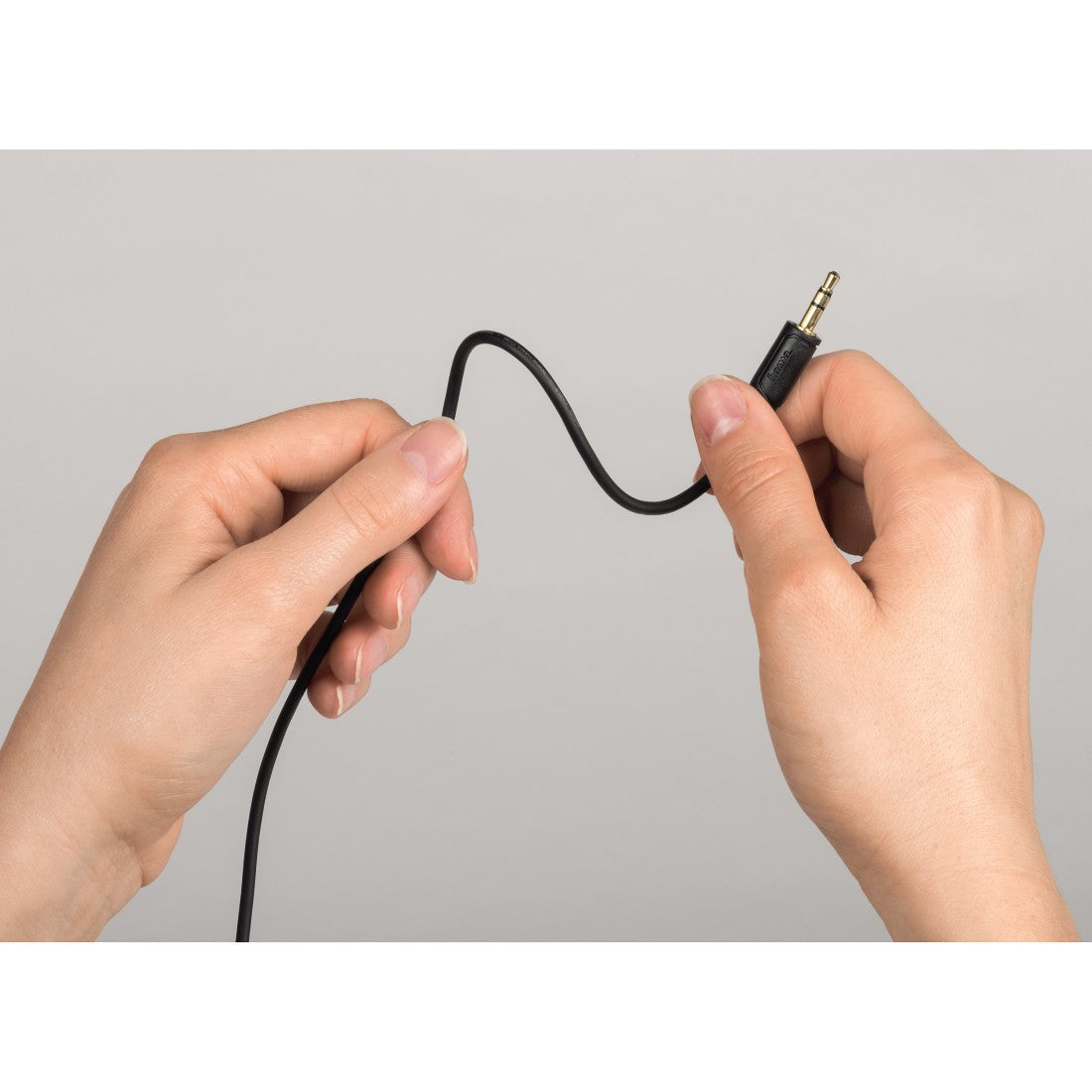 Hama 135780 "Flexi-Slim" 3.5 mm Audio Jack Cable, gold-plated, black, 0.75 m