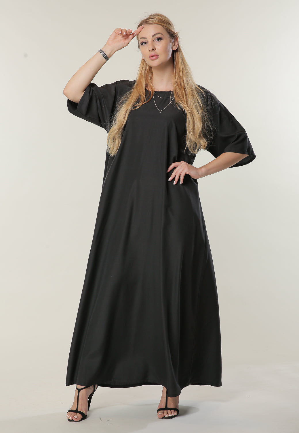MOiSTREET Solid Black Under Abaya
