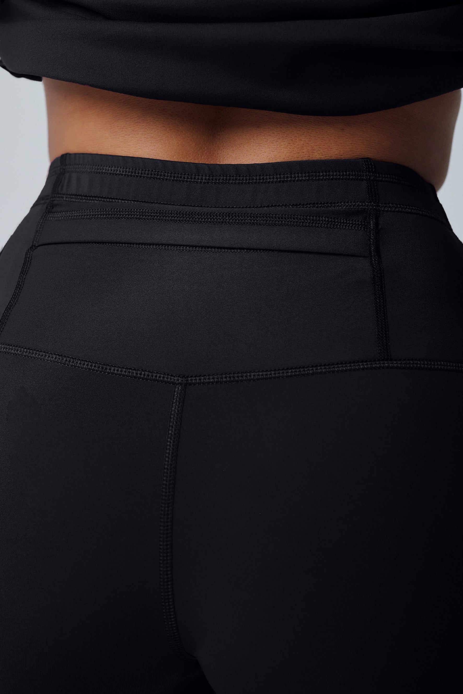 شورتات الدراجات النسائية الكلاسيكية من MULU - أصفر