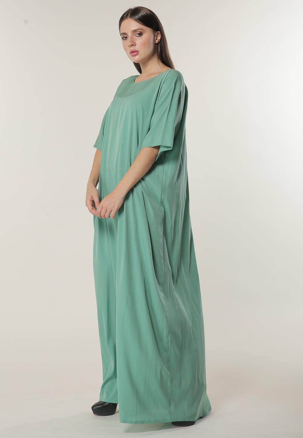 MOiSTREET Green Under Abaya