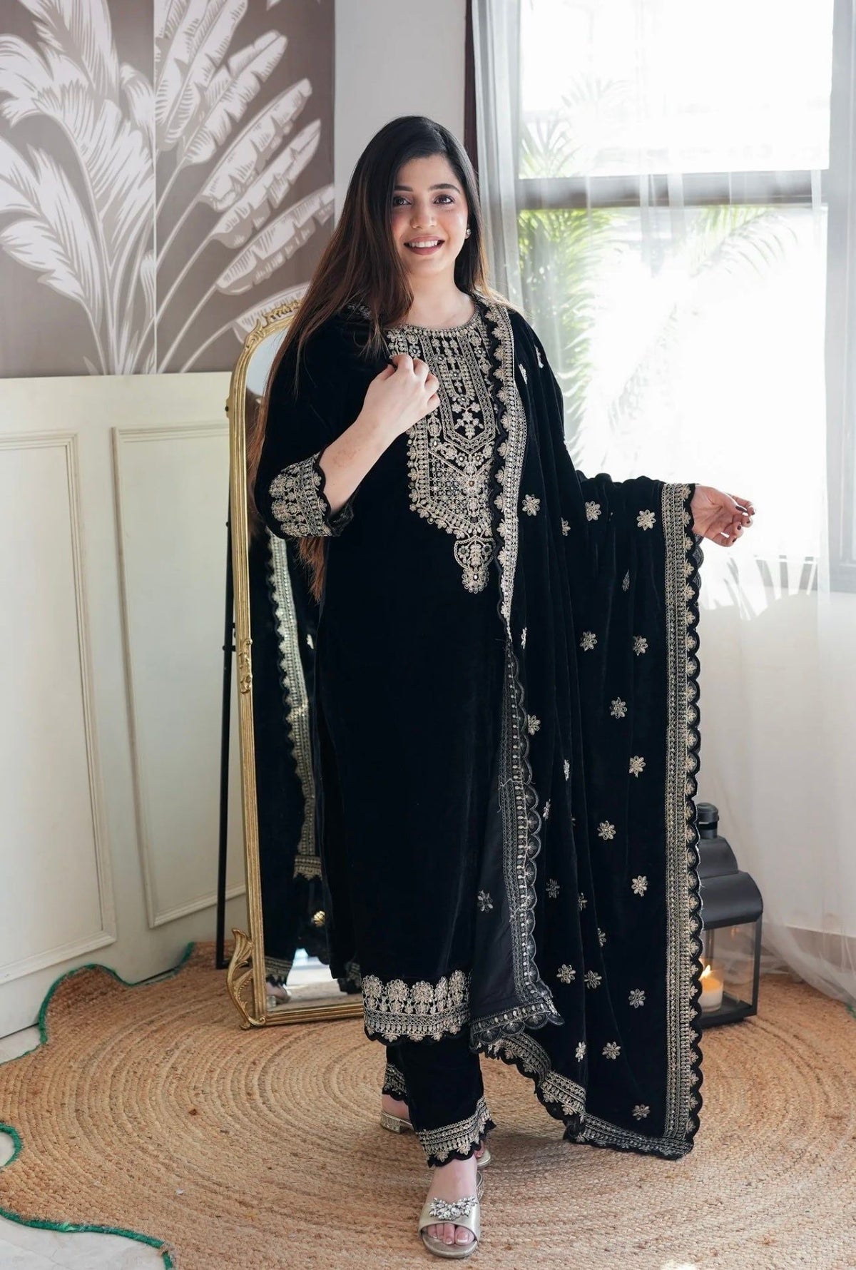 Fab Zone Designer Party Wear Look Velvet Top -Pent And Dupatta
