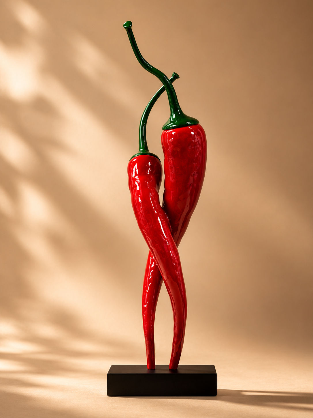Tati deco Love chili resin wood support