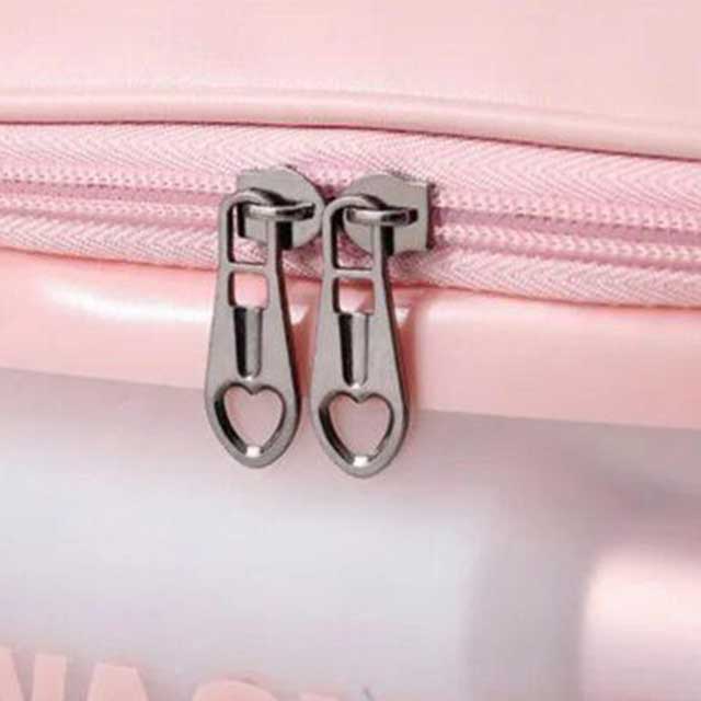 Large Capacity Portable Waterproof Transparent PVC Women Cosmetic Bag - Travel Organizer for Makeup & Toiletries