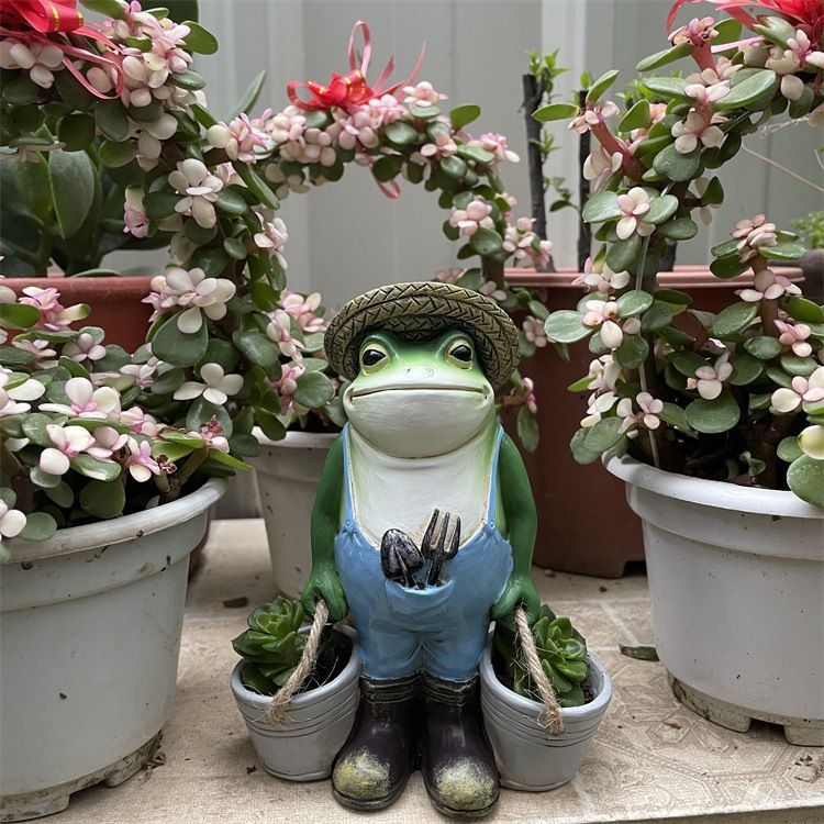Funny Frogs Garden Statue Yard Decor Garden Animal Statue Frog Ornament
