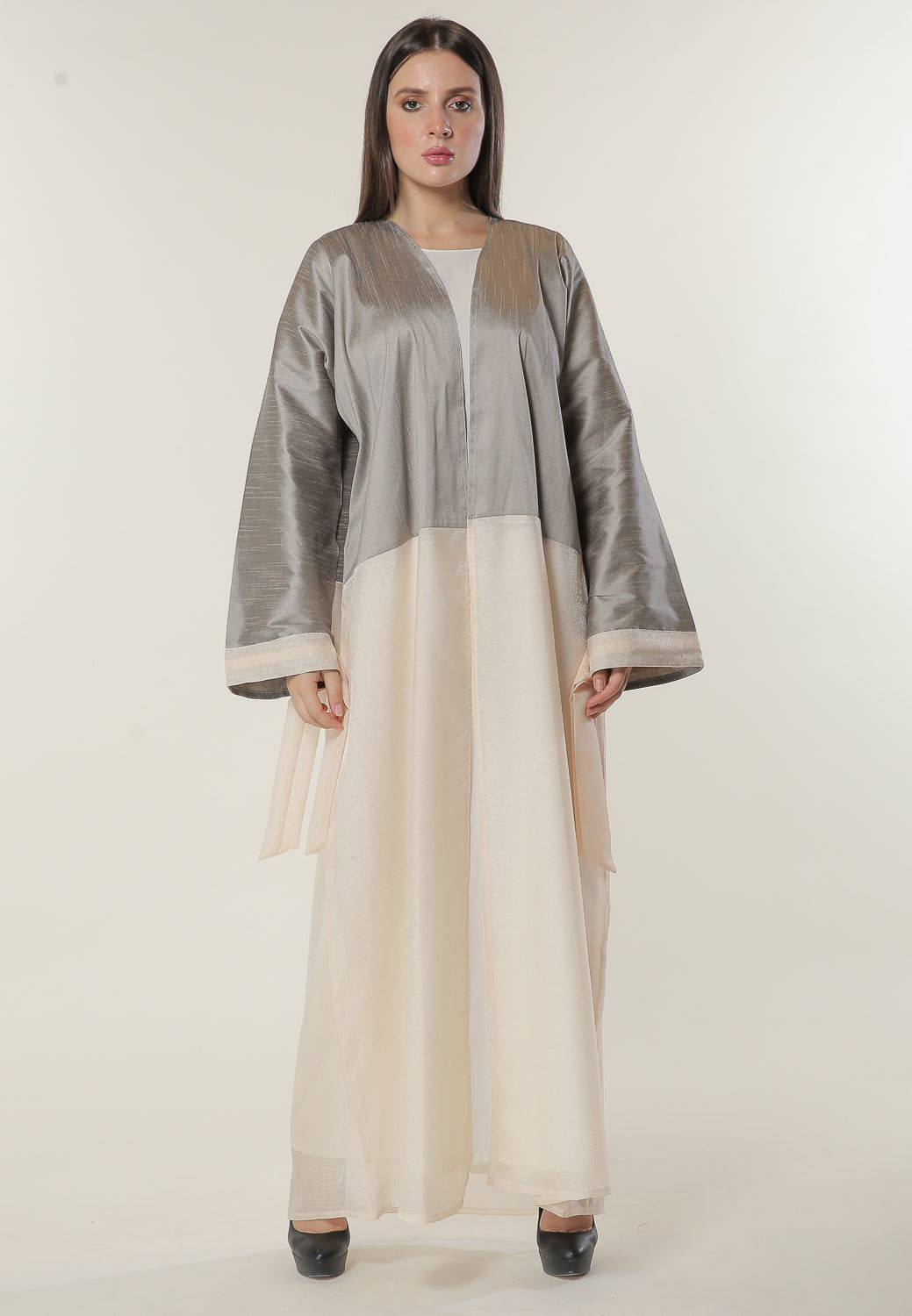 MOiSTREET Colorblock Abaya