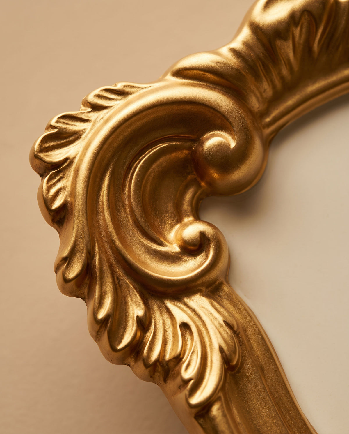 Antique Arch Baroque Gold-Framed Marble Serving Board – 20cm