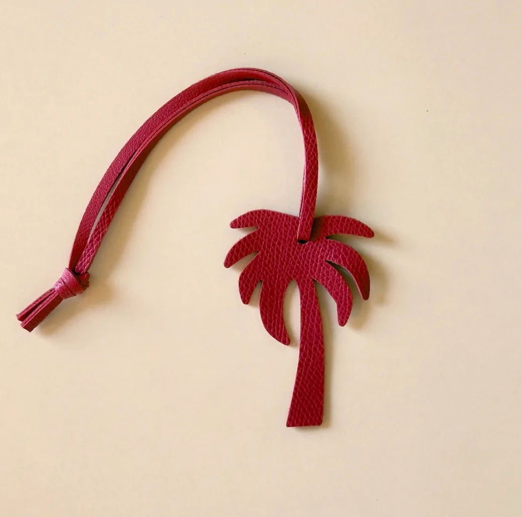 Nakheel Leather Charm
