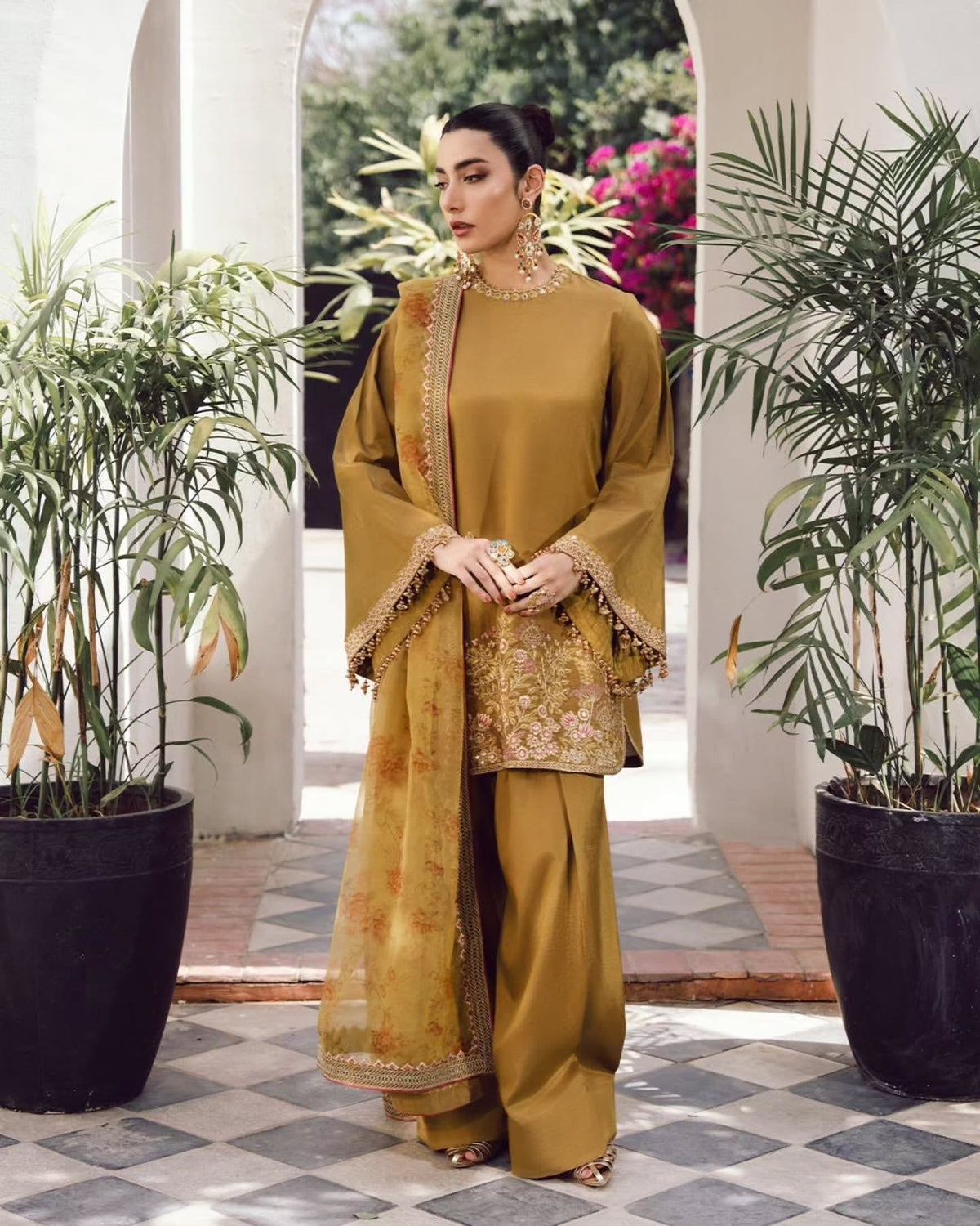 Fab Zone Women's Partywear Suit Set With Coded Embroidery