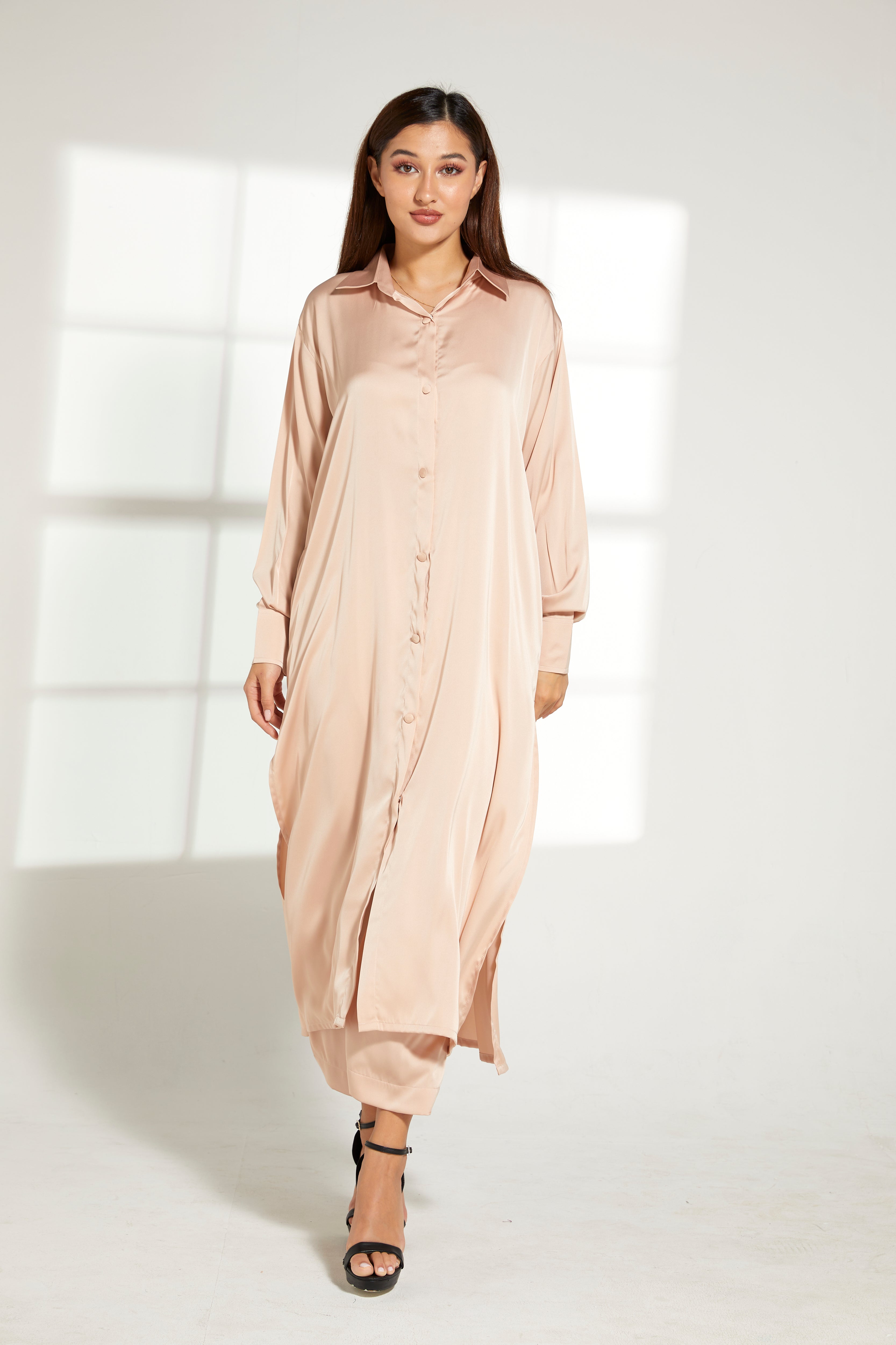 MOiSTREET Beige Silk Fabric Top and Pants Set