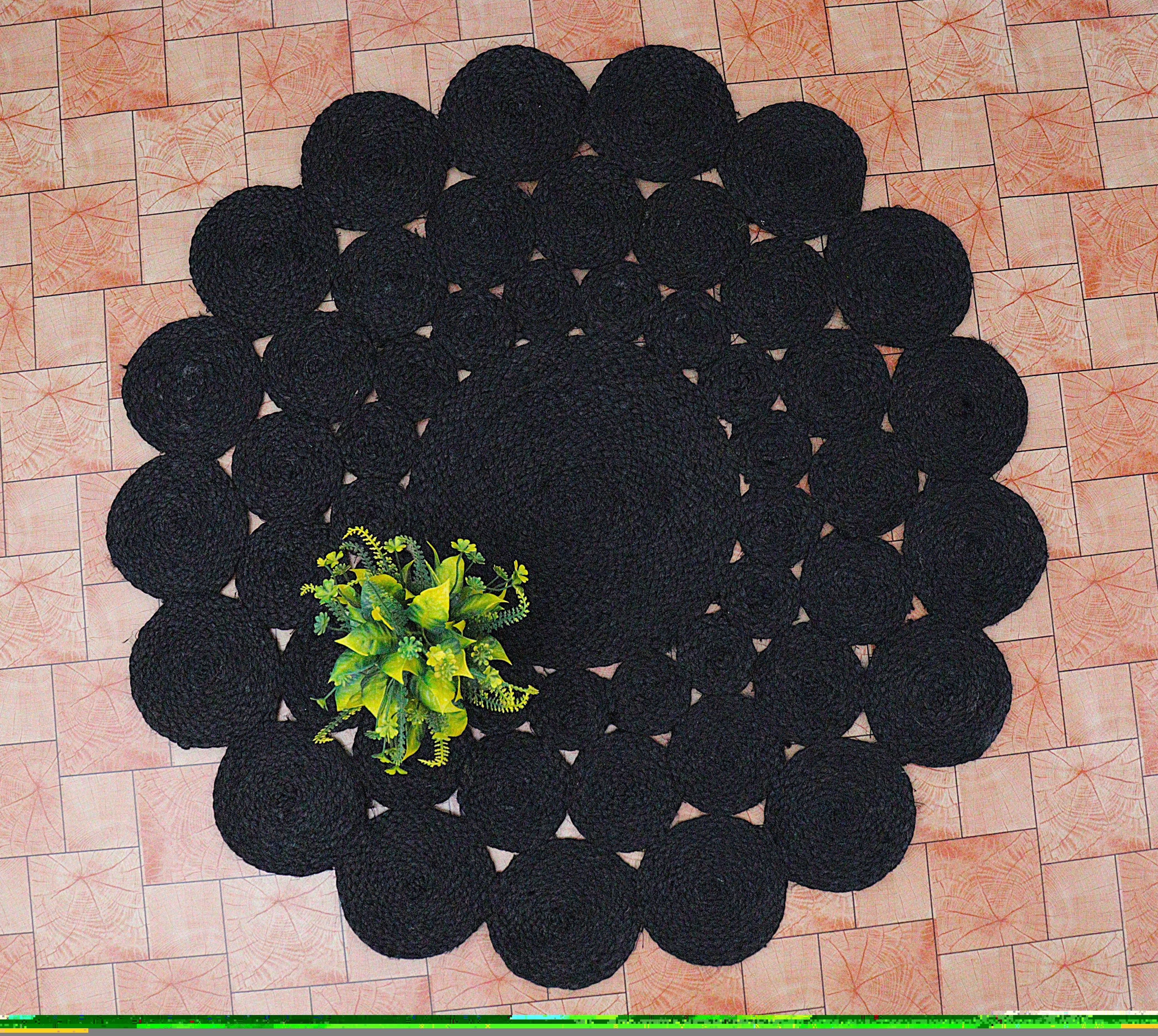 Black Round Jute Rug with Scalloped Design | Handwoven Modern Boho Carpet