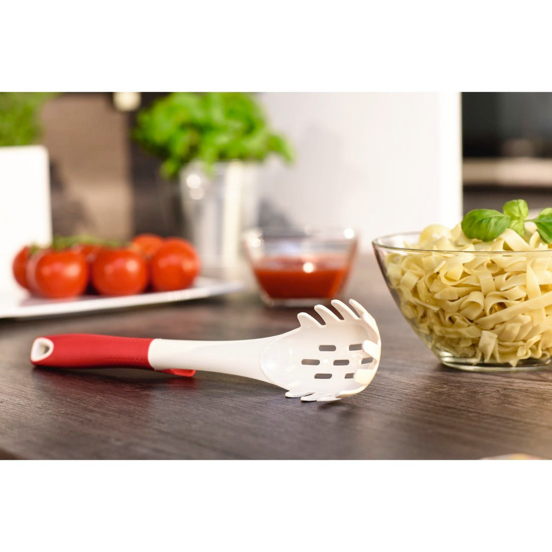 XAVAX 111564 Pasta Server, made of nylon, 32 cm, red/white