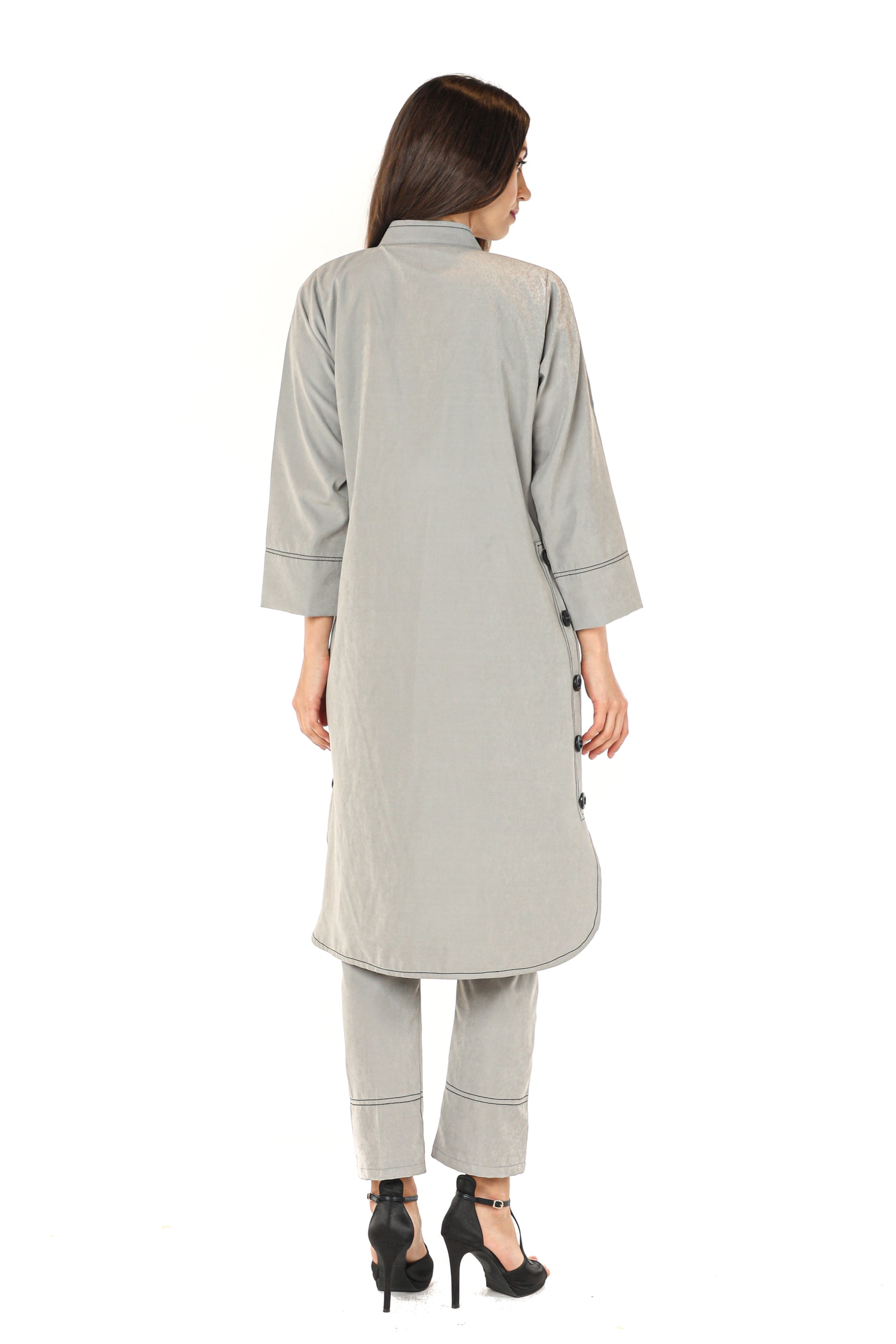 MOiSTREET Grey Shamua Fabric Jacket And Pants With Crepe Top