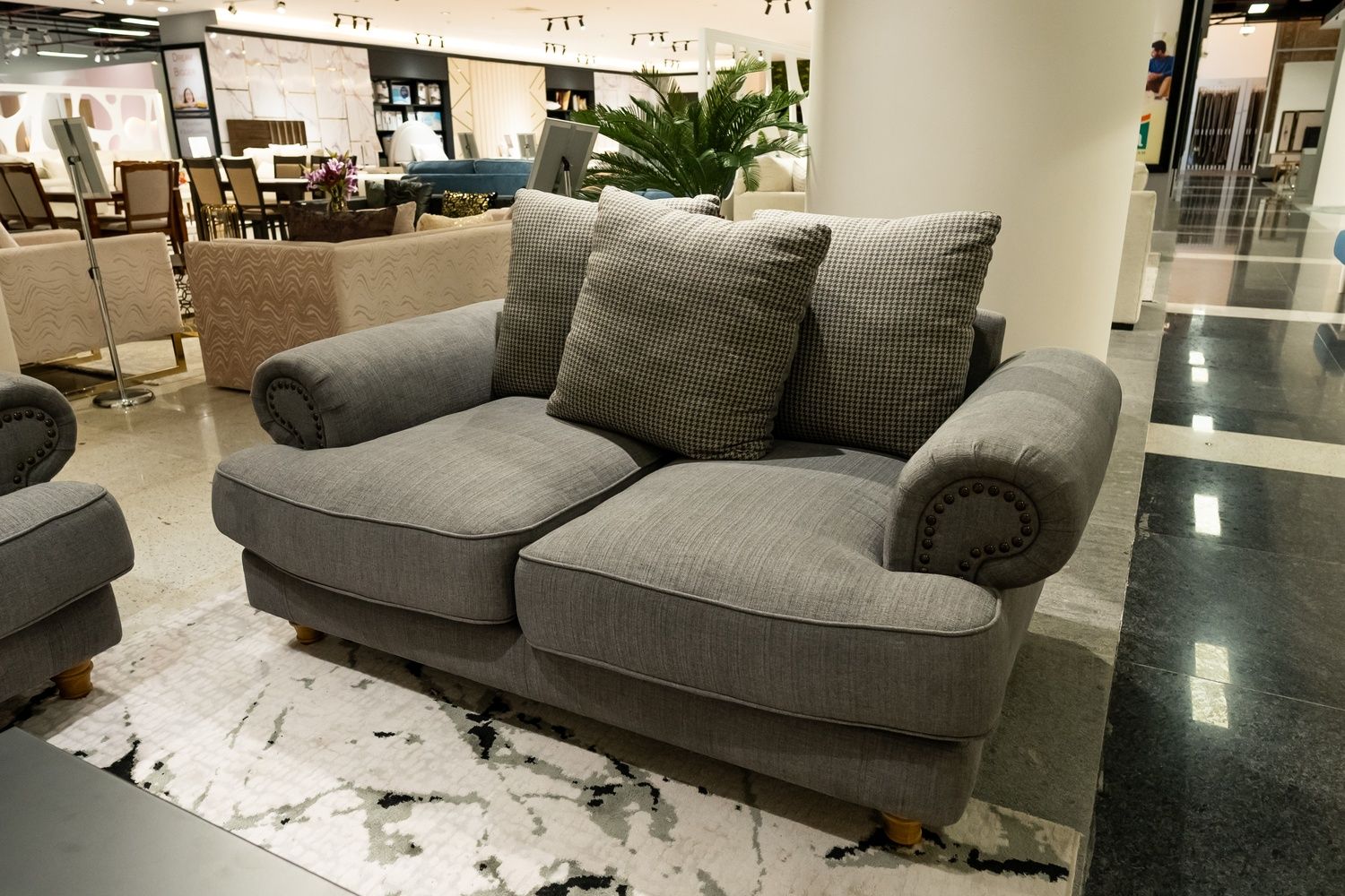 Westminster Grand 2 Seater Sofa