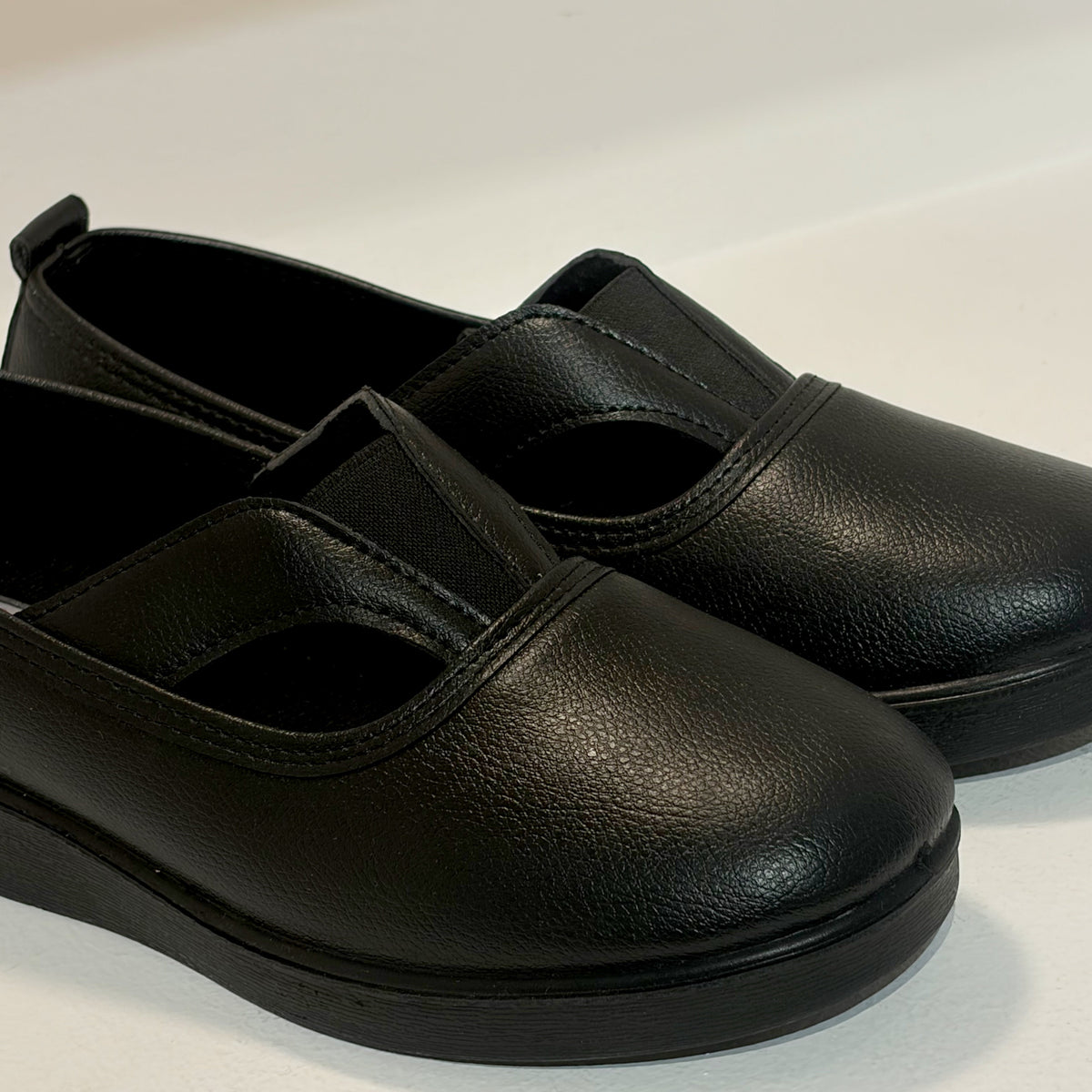 Ayna4 Women's Medical Shoes