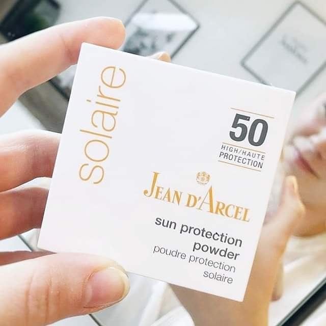 SOLAIRE Sun Protection Powder SPF 50