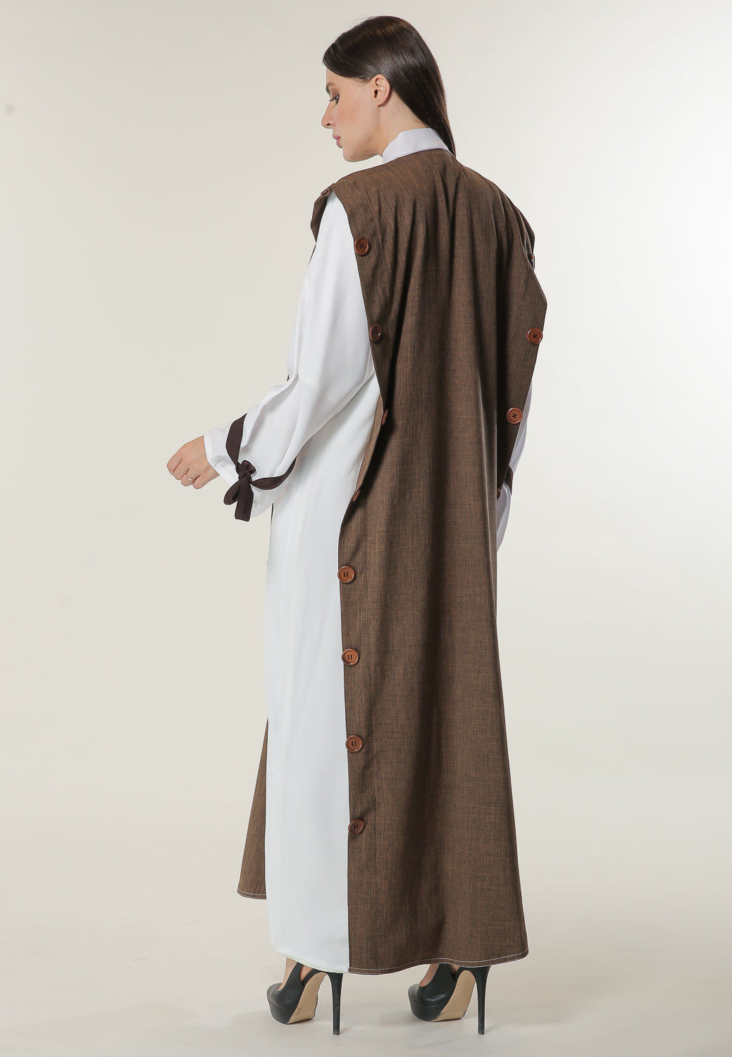 MOiSTREET White Abaya with Brown Panels and Buttons Detailing